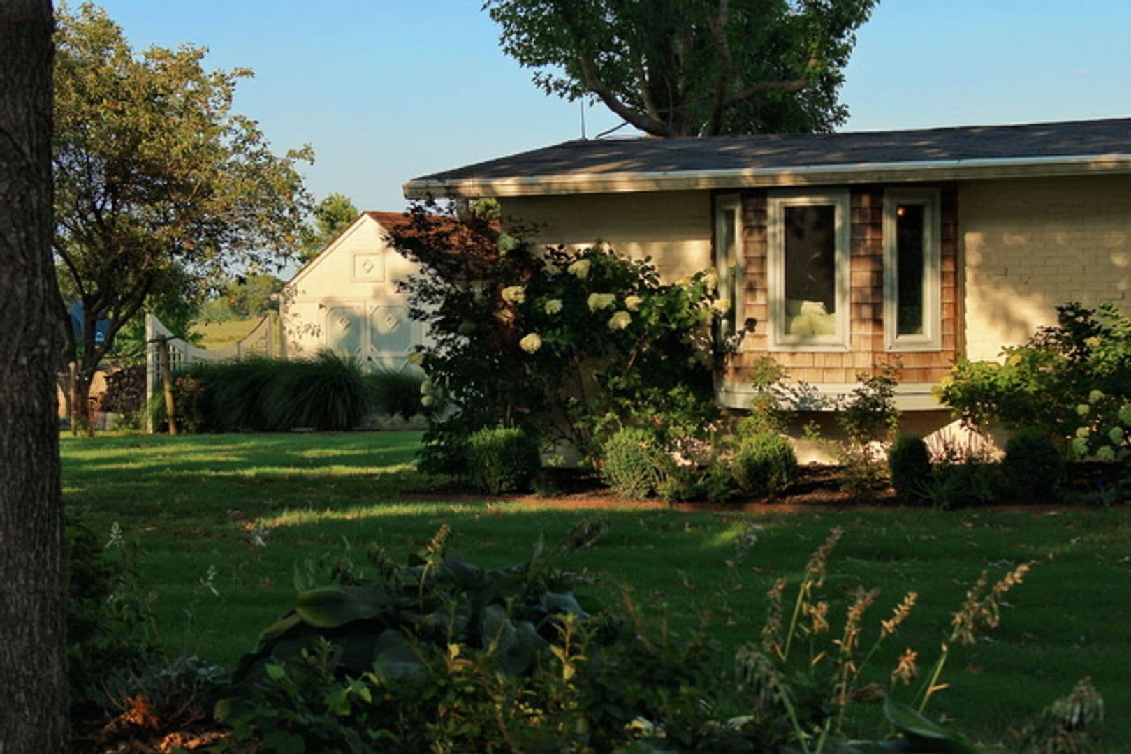 Farmington House: 92 Wesley Stevens Road