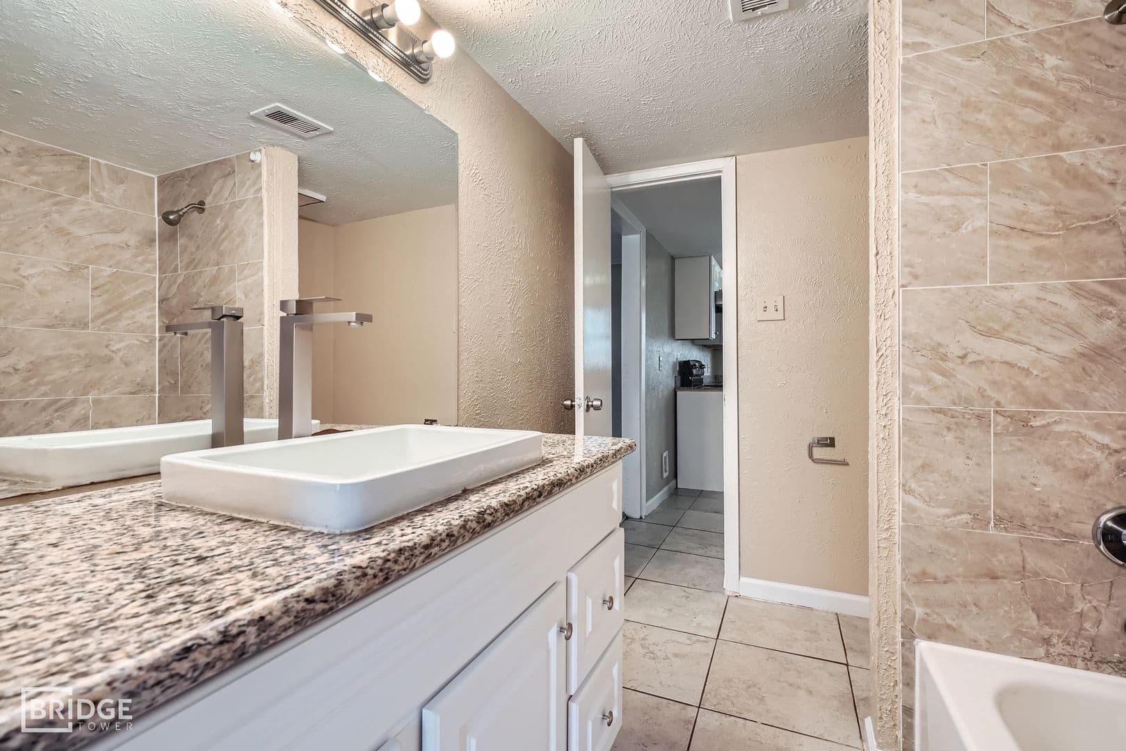Houston House: 5714 Mackmiller Street