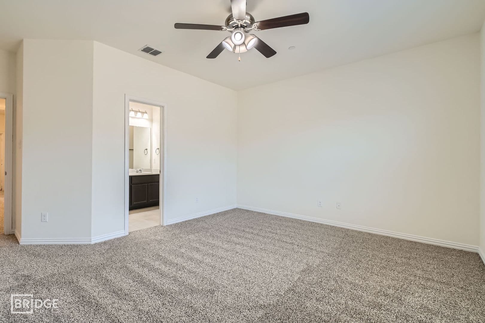 Lewisville House: 1412 Lake Crest Lane