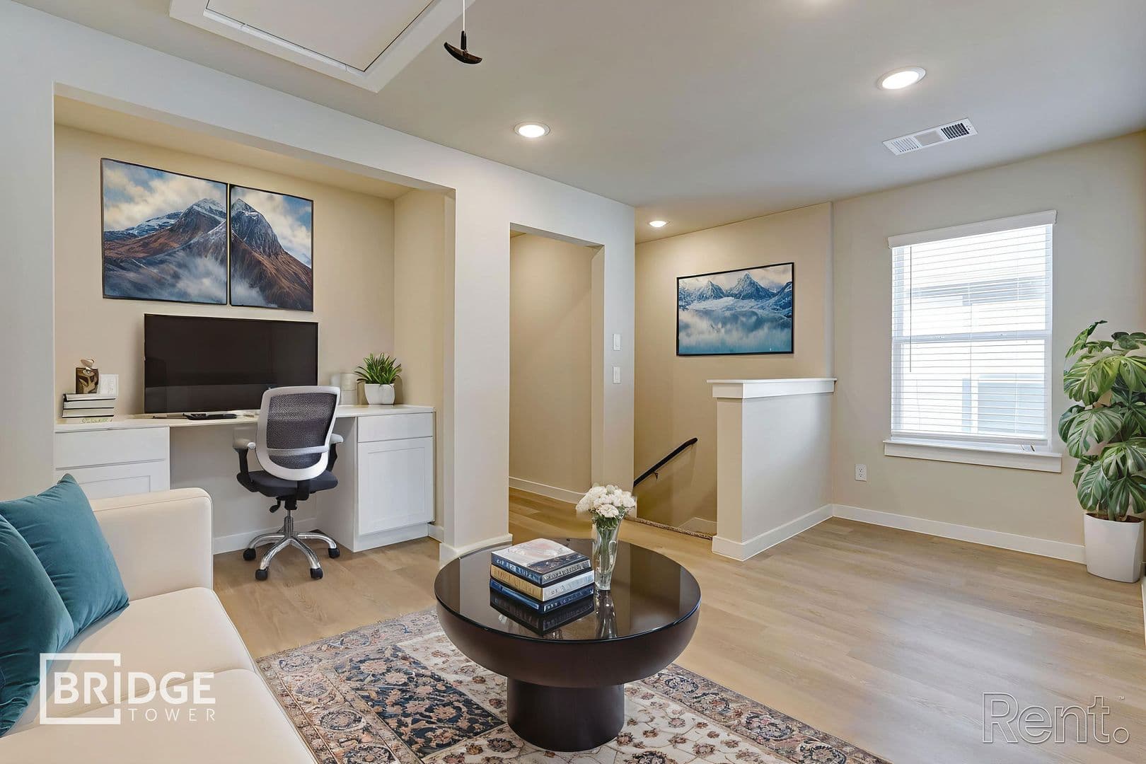 Crowley House: 4115 Tobin Drive