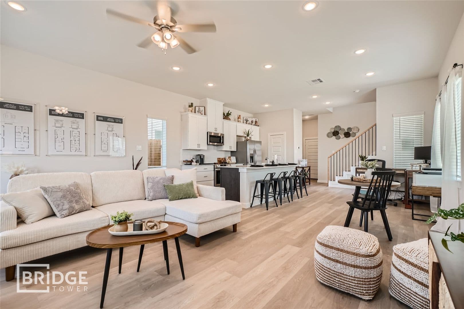 Magnolia House: 33183 Oak Heights Place