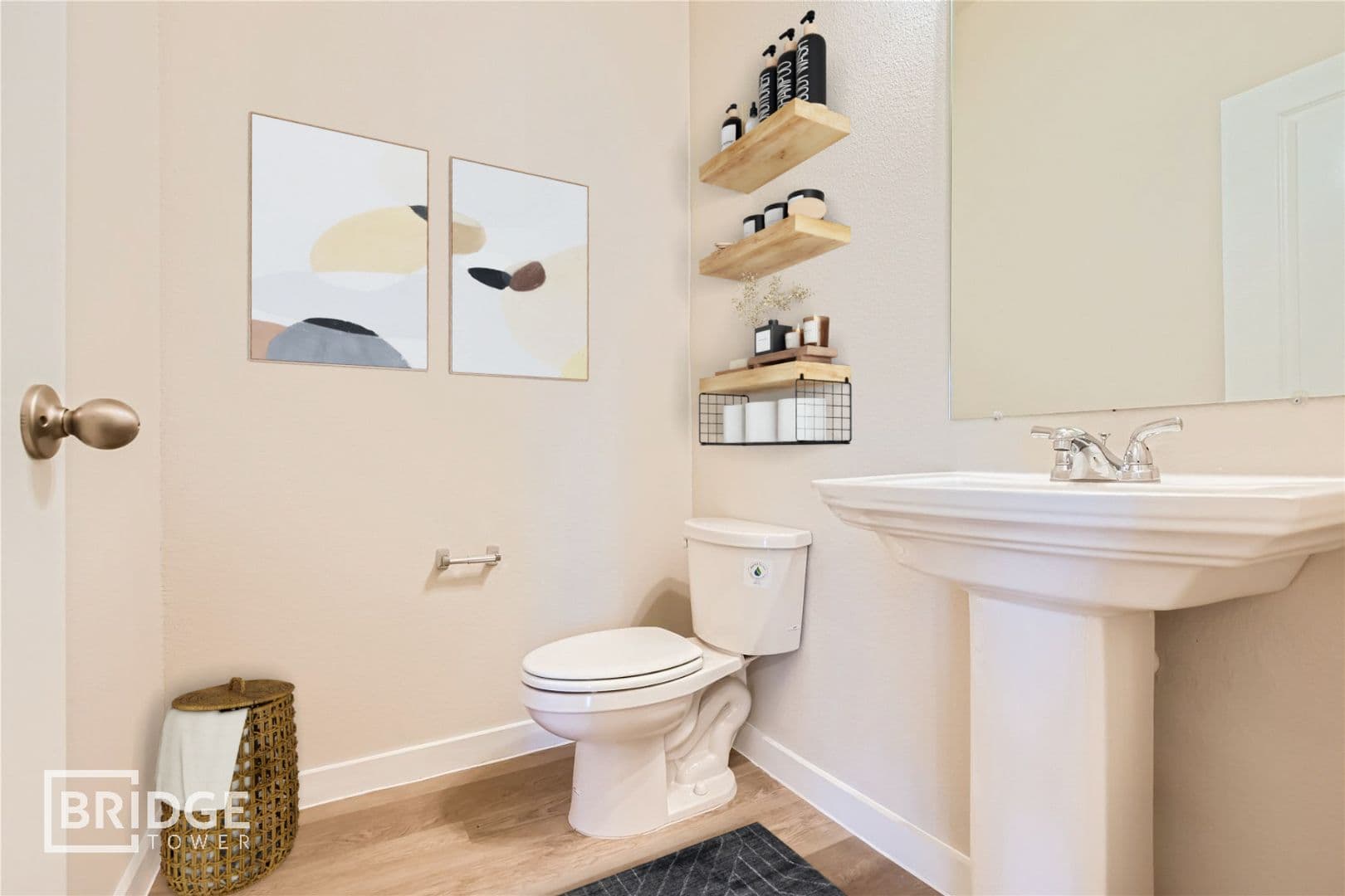 Melissa House: 2218 Hopper Lane