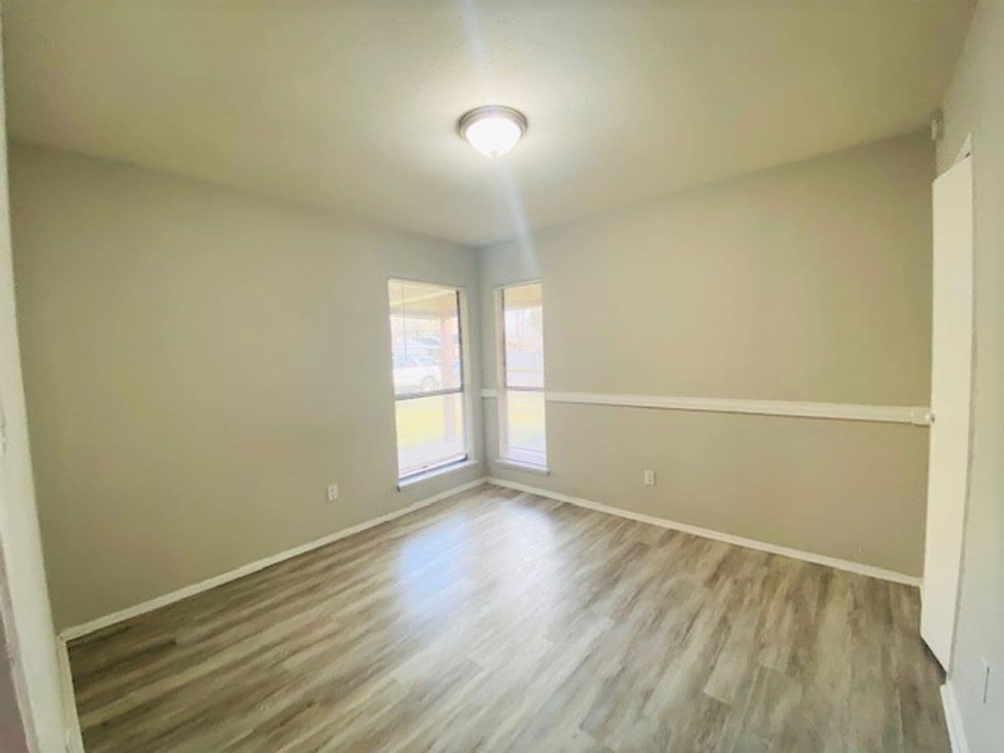 Richmond House: 6923 Jeb Stuart Drive