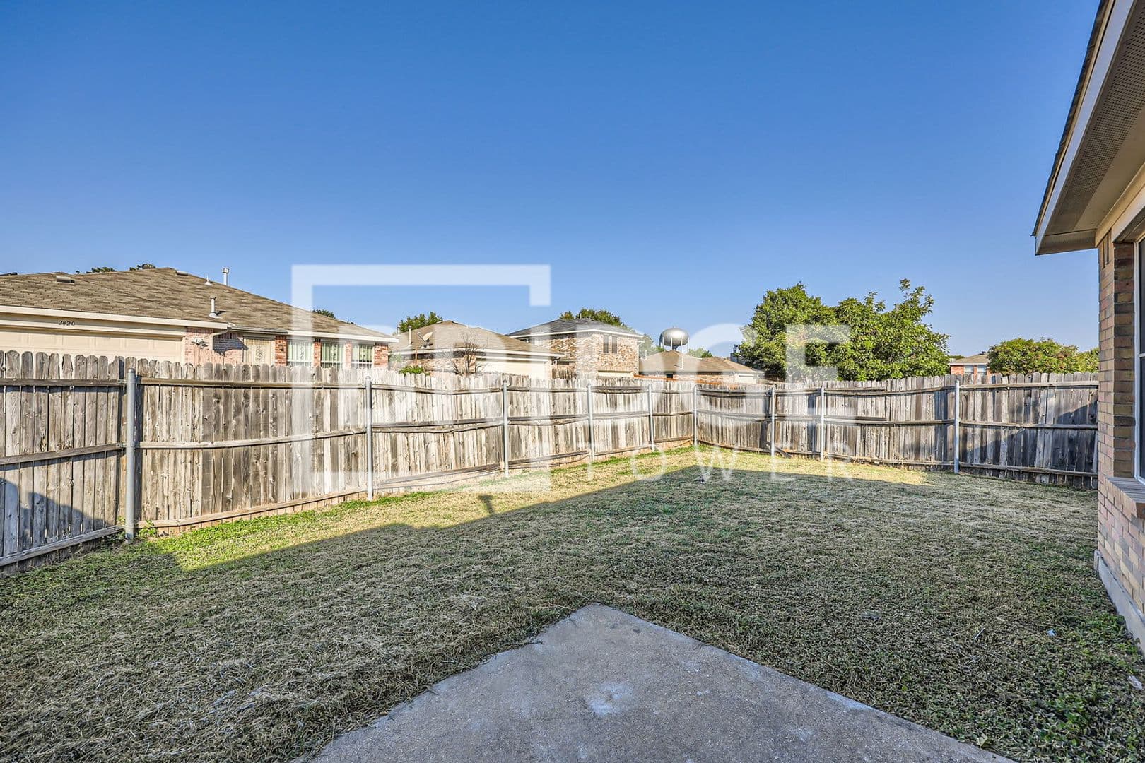 Lancaster House: 2817 Mcintosh Court