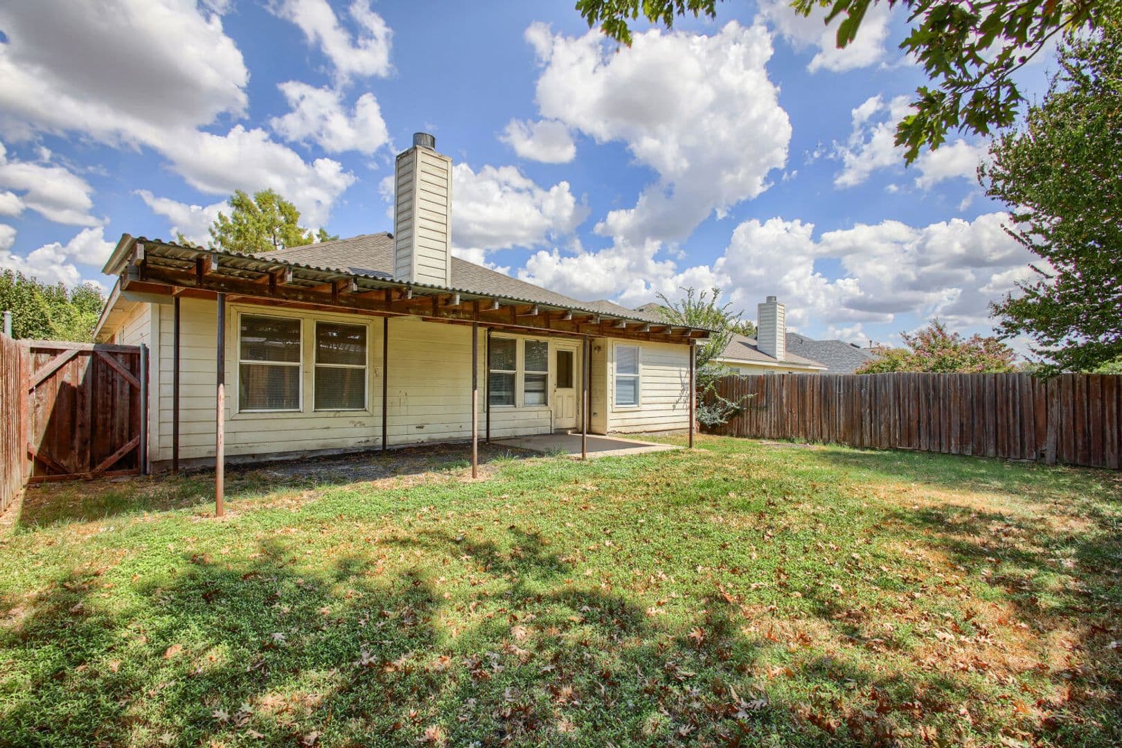 Forney House: 1107 Cumberland Drive