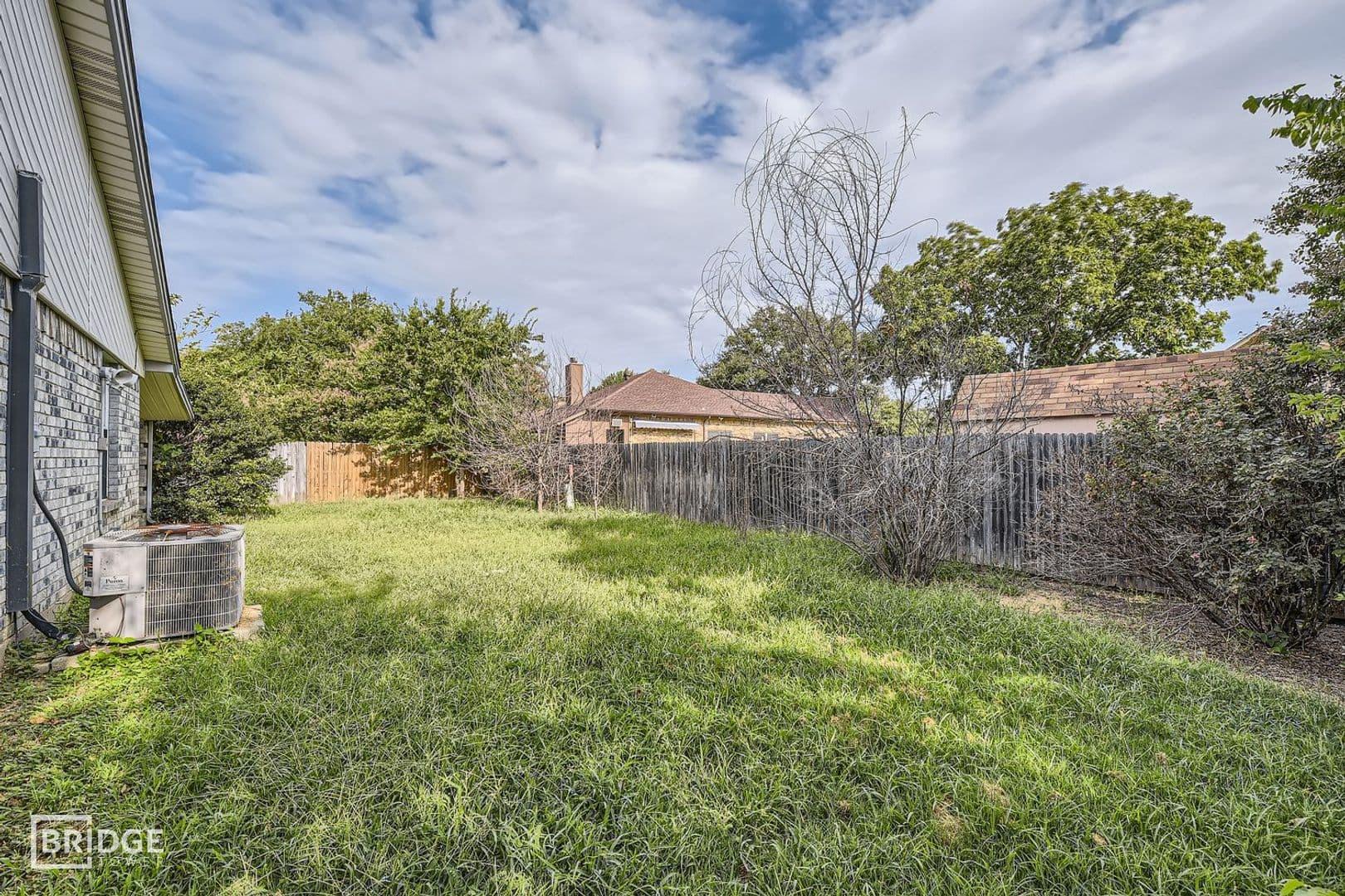 Keller House: 220 Dodge Trail
