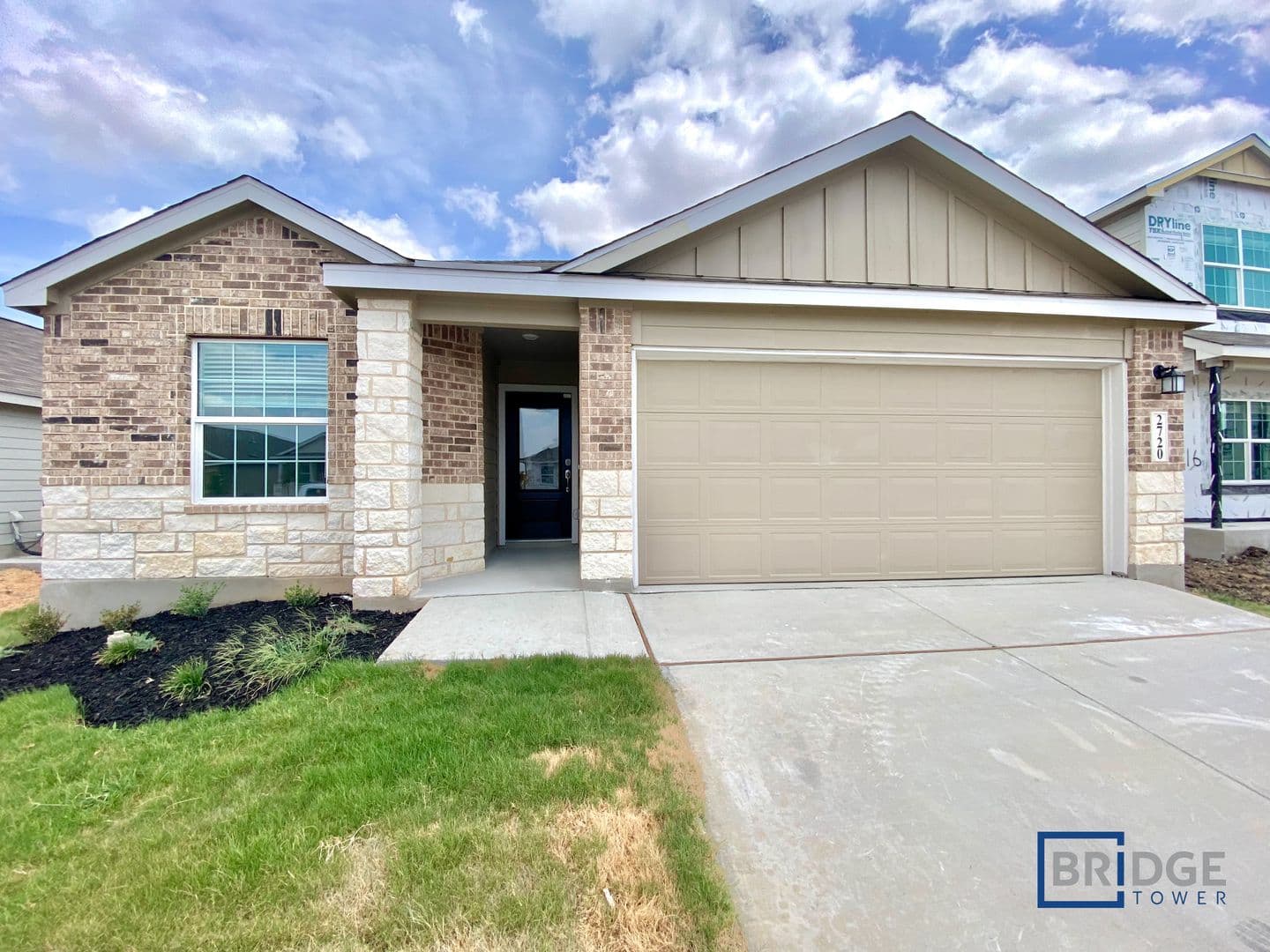 Seguin House: 2720 Coral Valley