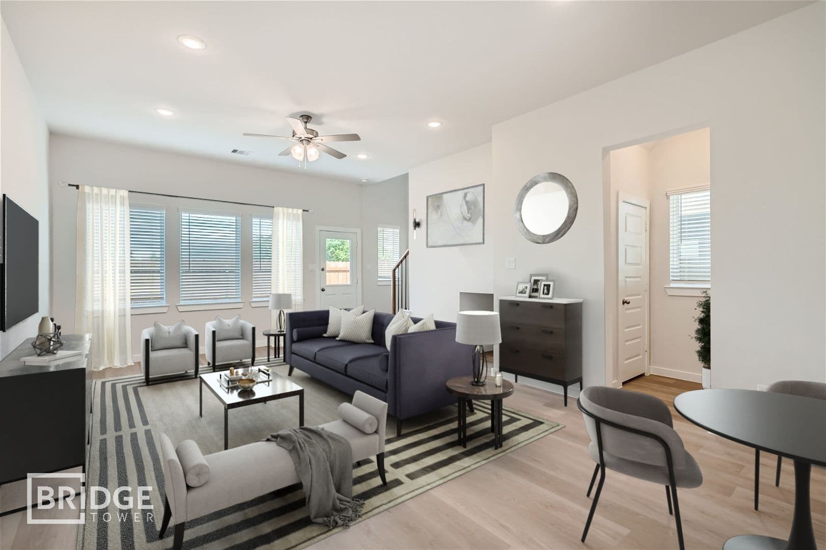 Magnolia House: 33122 Willow Heights Lane