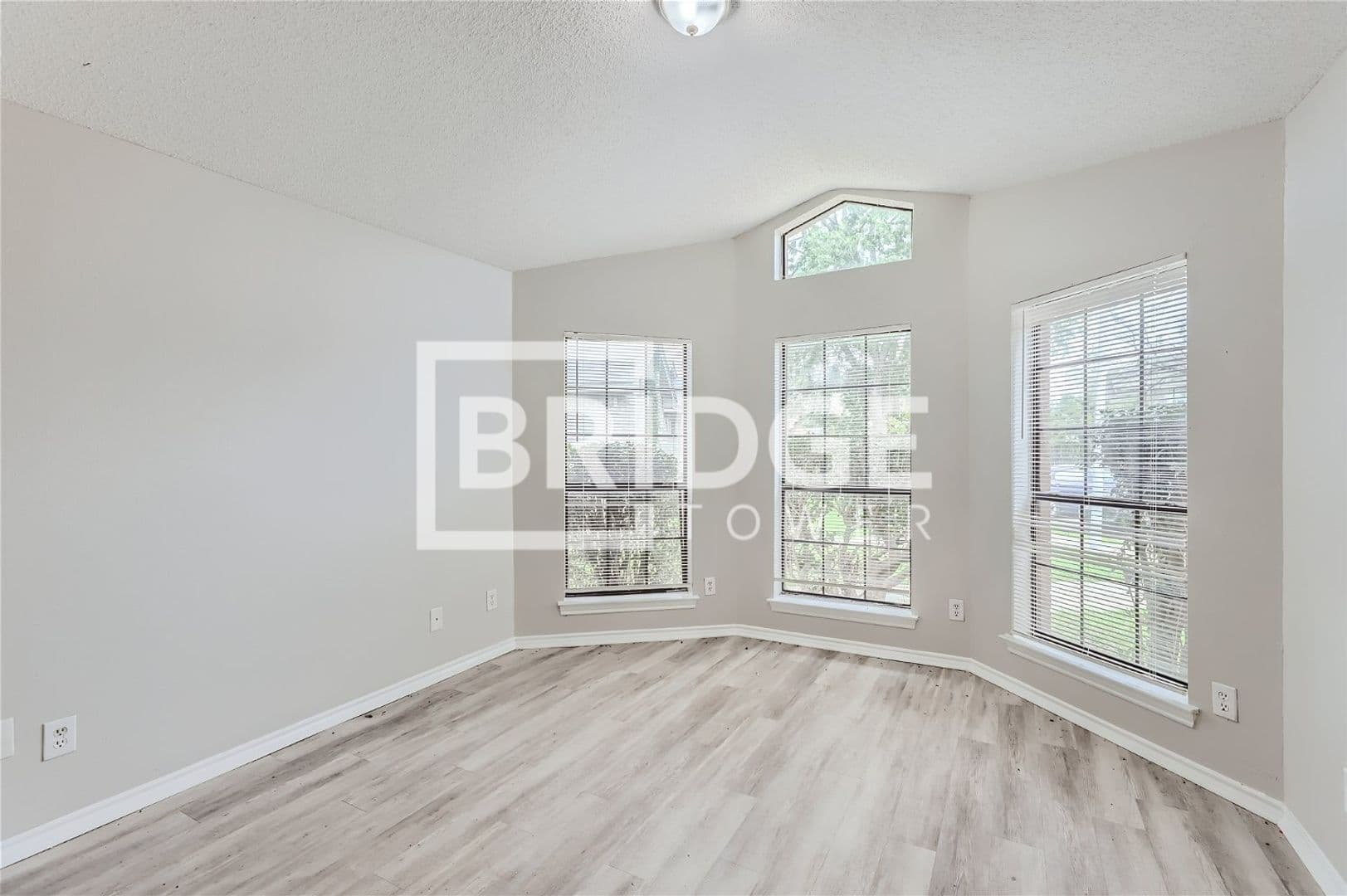 Rowlett Apartment: 7404 Rutgers Circle A