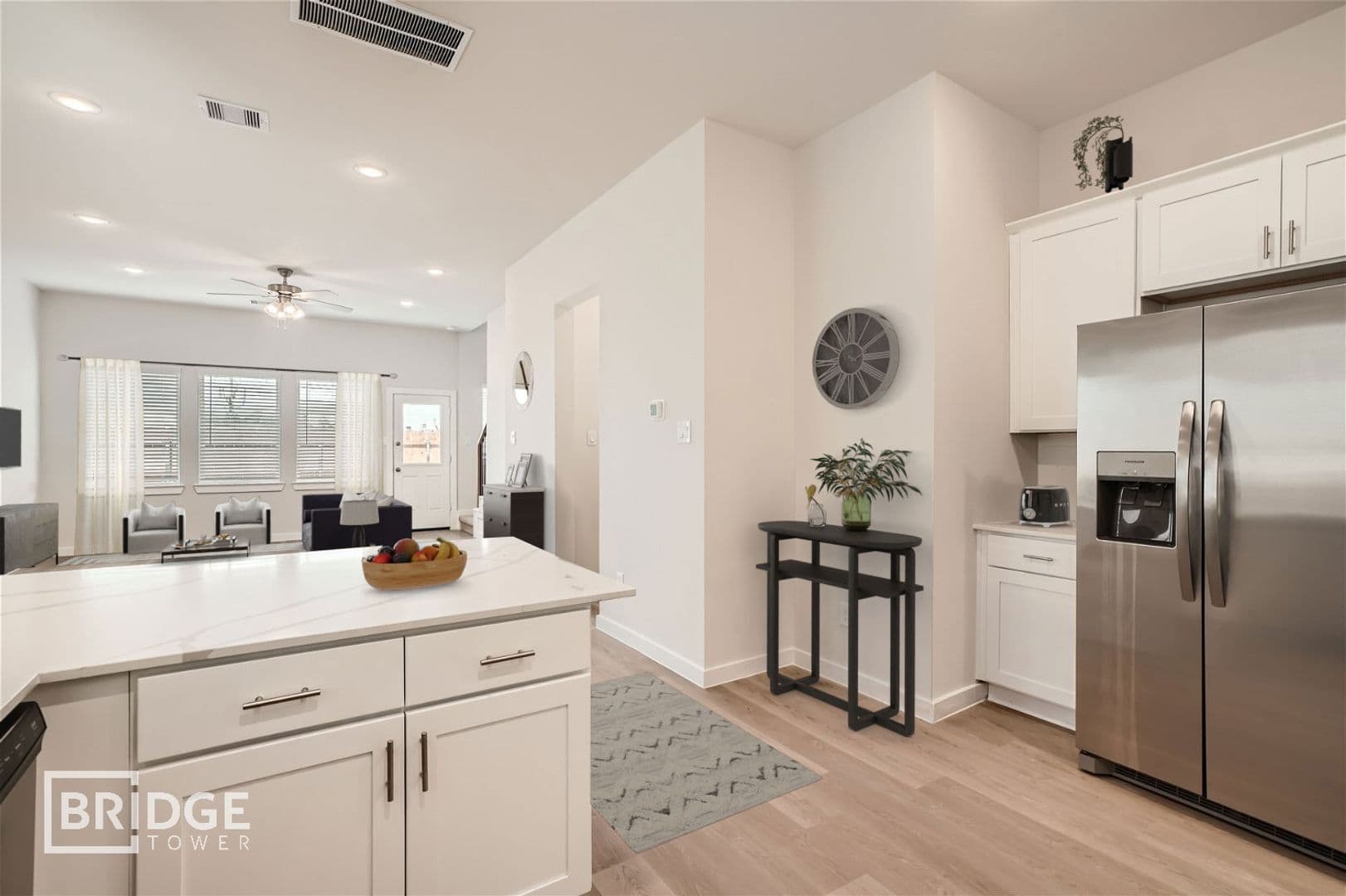 Magnolia House: 33122 Willow Heights Lane