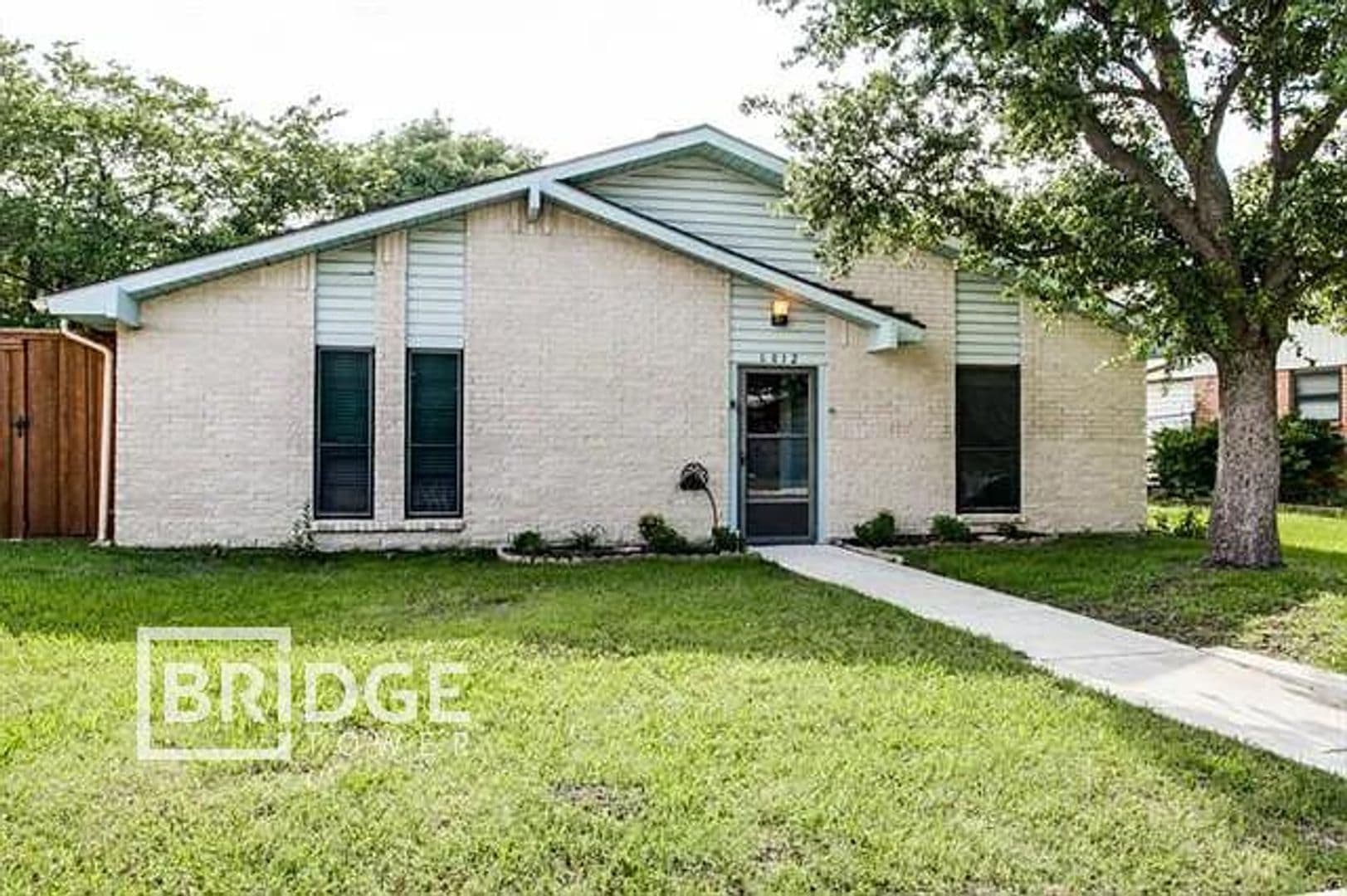 Rowlett House: 6012 Cedar Lane