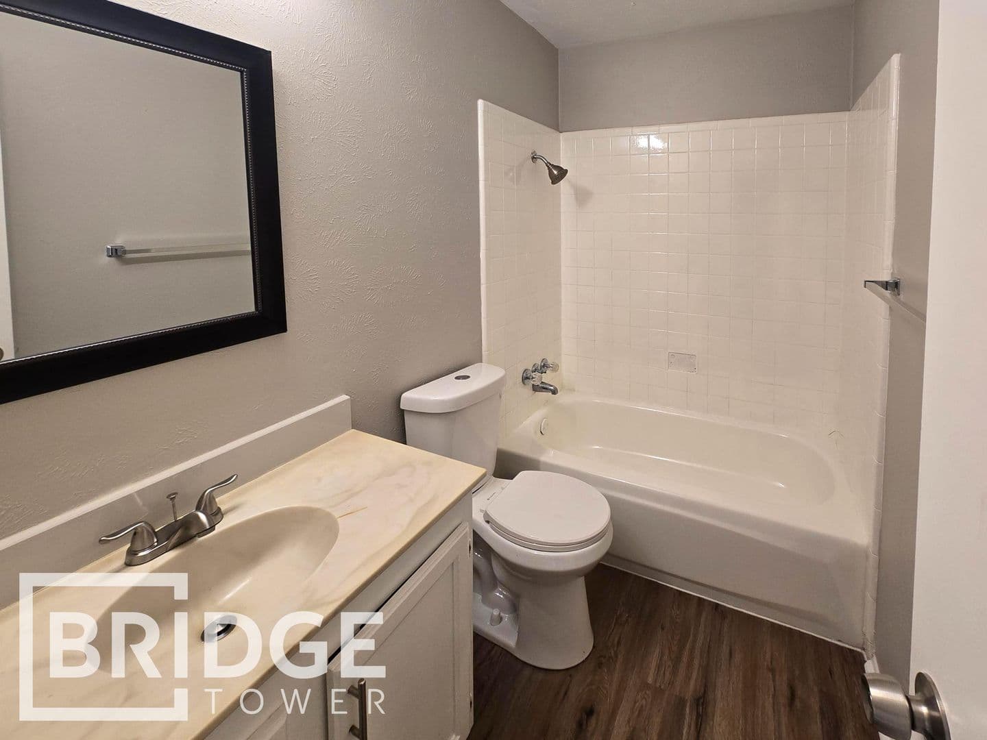 Rowlett House: 6012 Cedar Lane