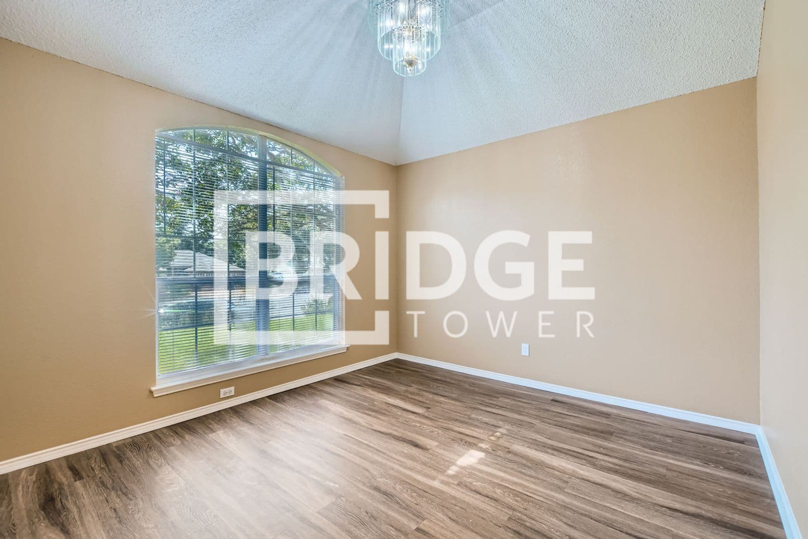 Fort Worth House: 409 Kelley Court