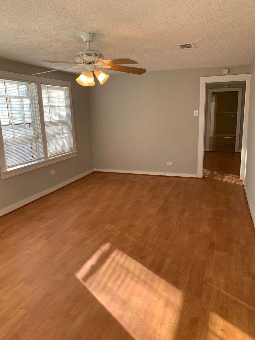 Denison House: 1050 Dubois Street