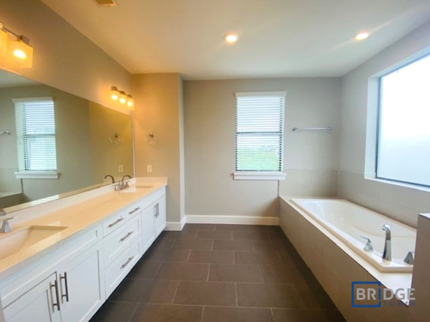 Houston House: 2202 Arabelle Street