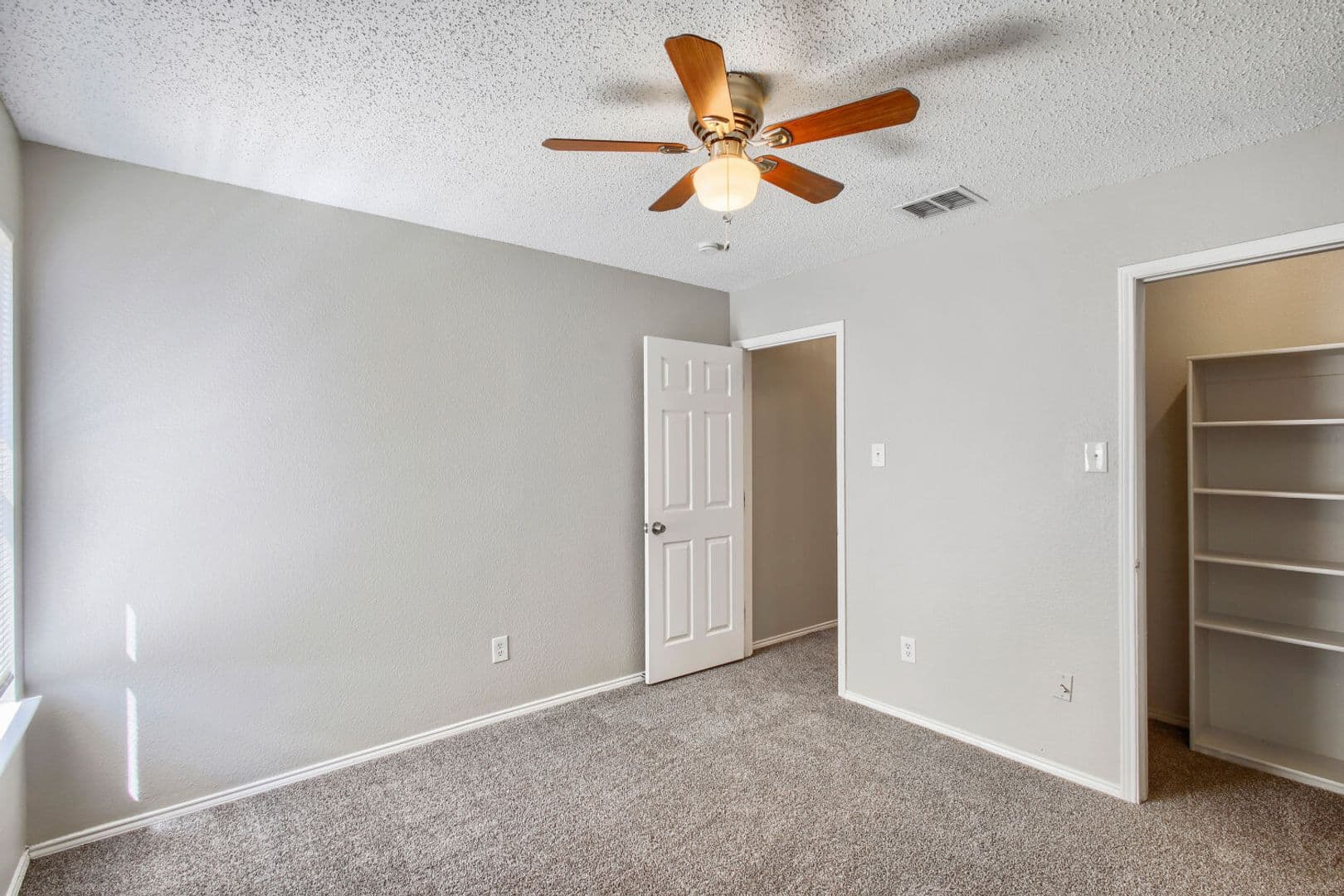 Forney House: 1107 Cumberland Drive