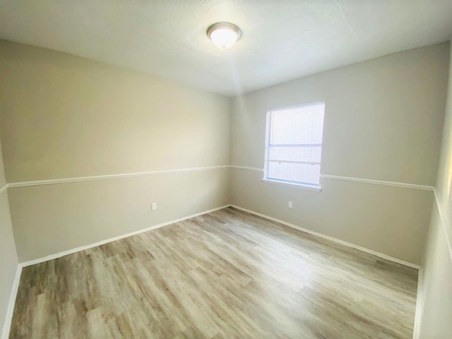 Richmond House: 6923 Jeb Stuart Drive