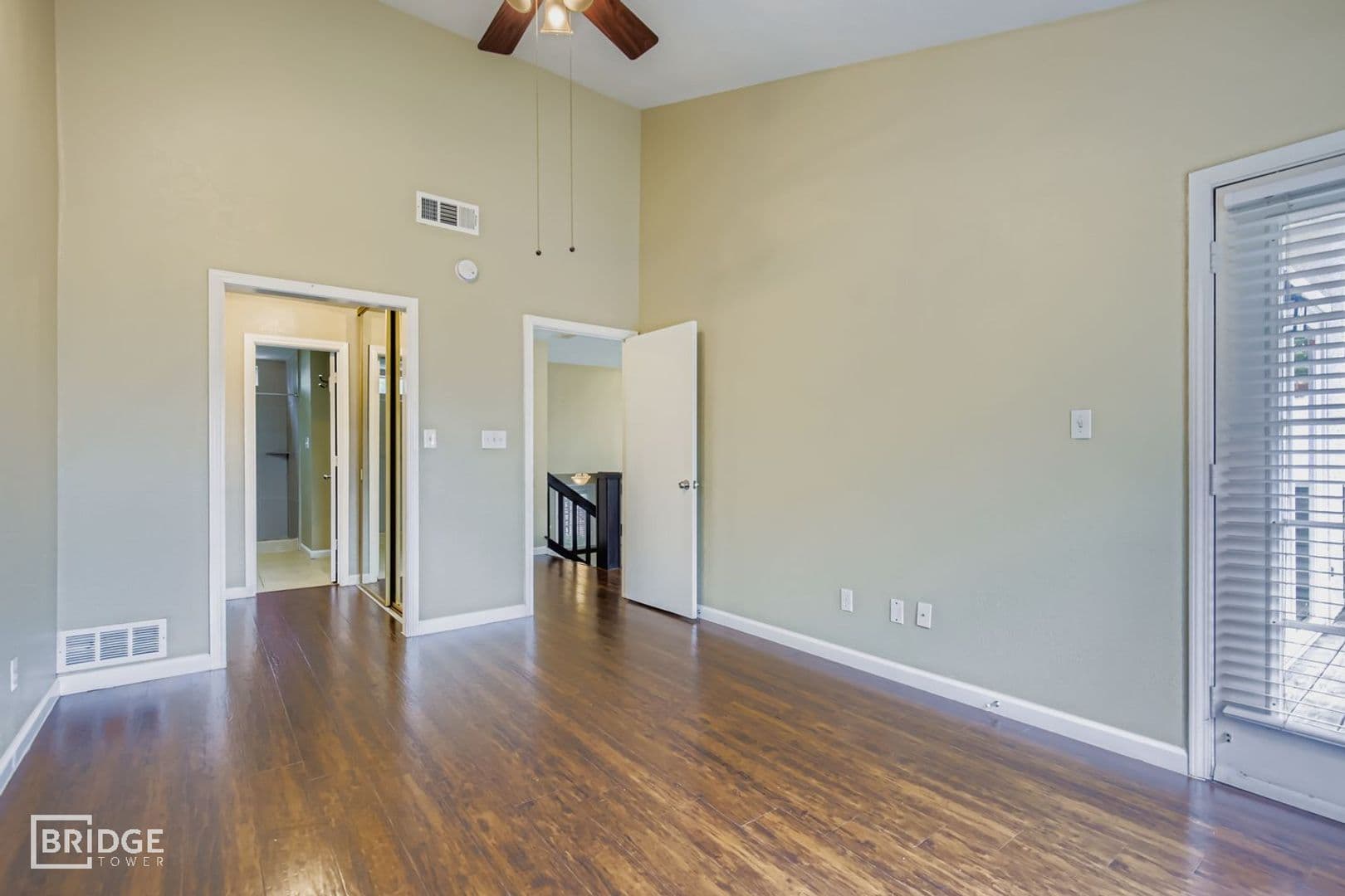 Rockwall House: 3323 Augusta Boulevard