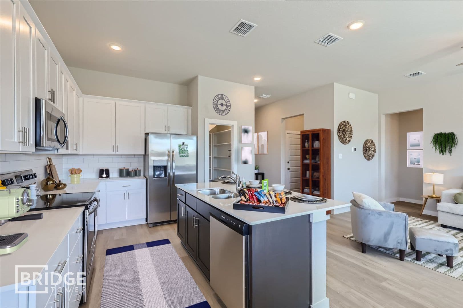 Temple House: 7914 Grand Prairie Drive
