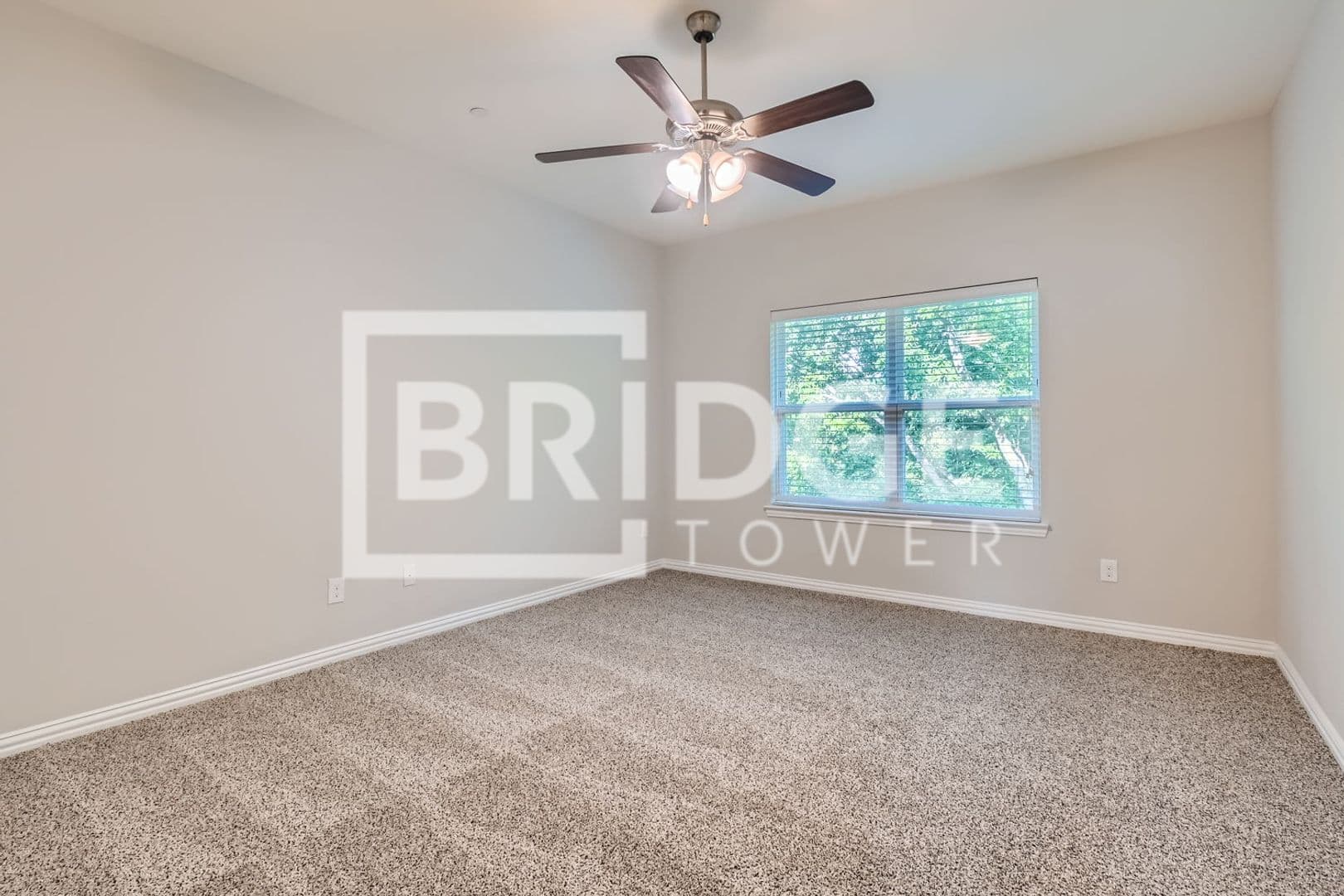 Lewisville House: 1316 Lake Crest Lane