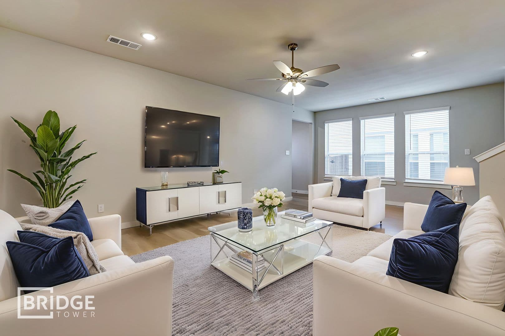 Crowley House: 4136 Tobin Drive