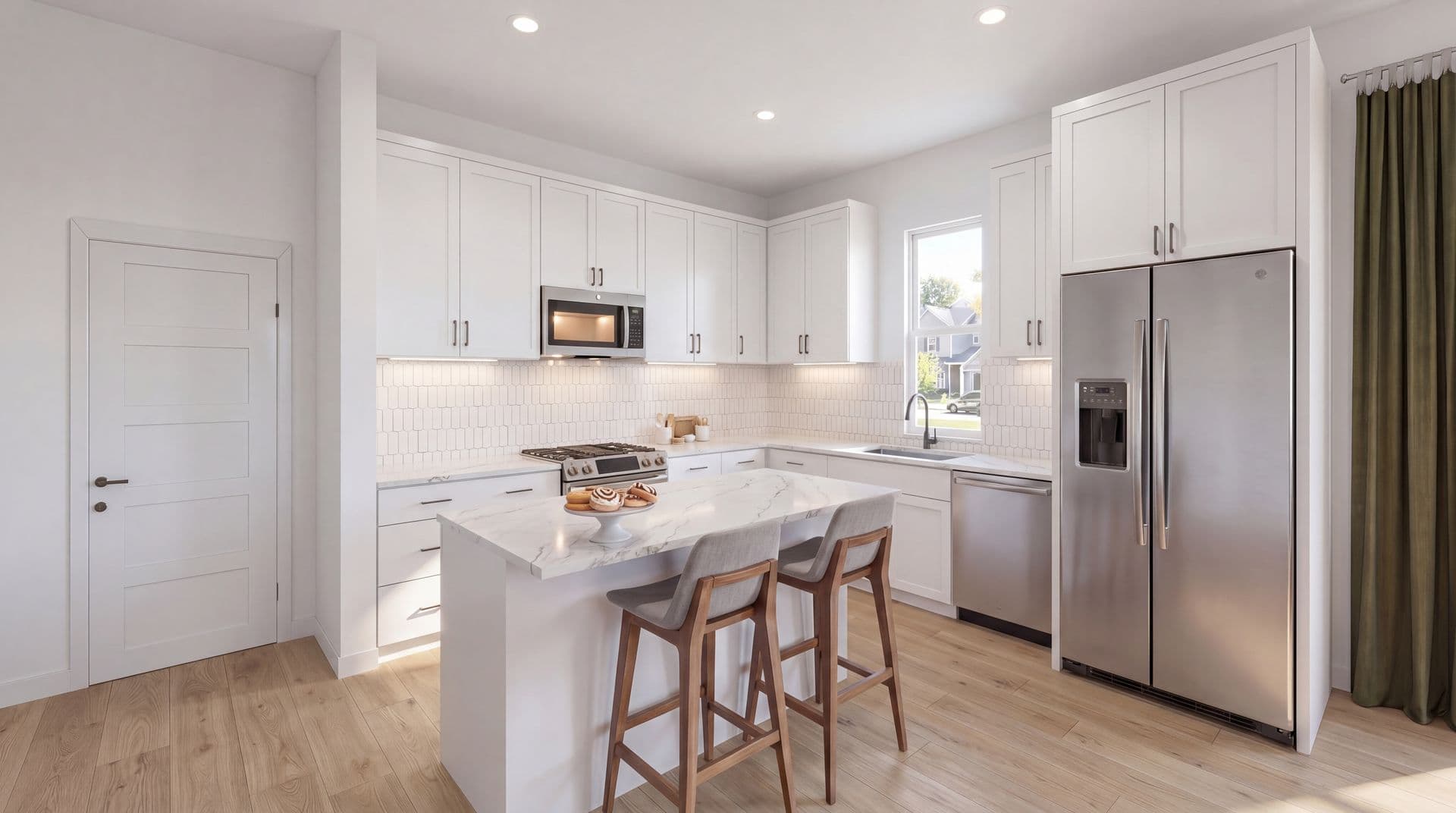 Richardson Apartment: 592 Olive Drive