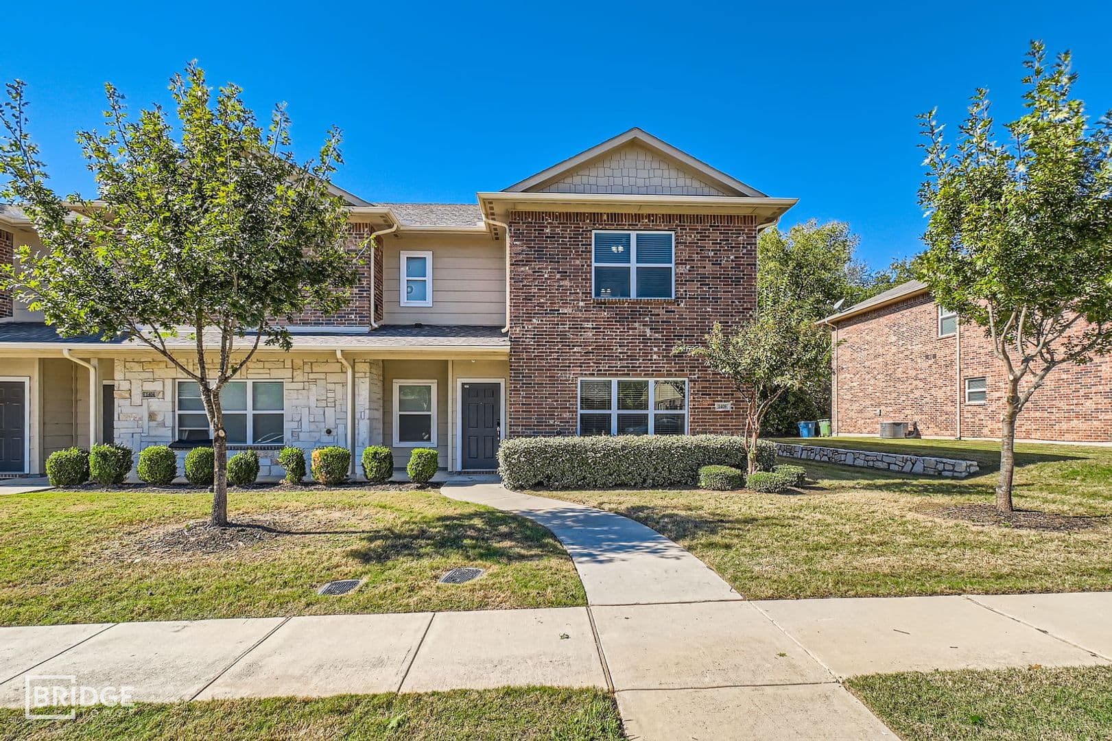 Lewisville House: 1412 Lake Crest Lane