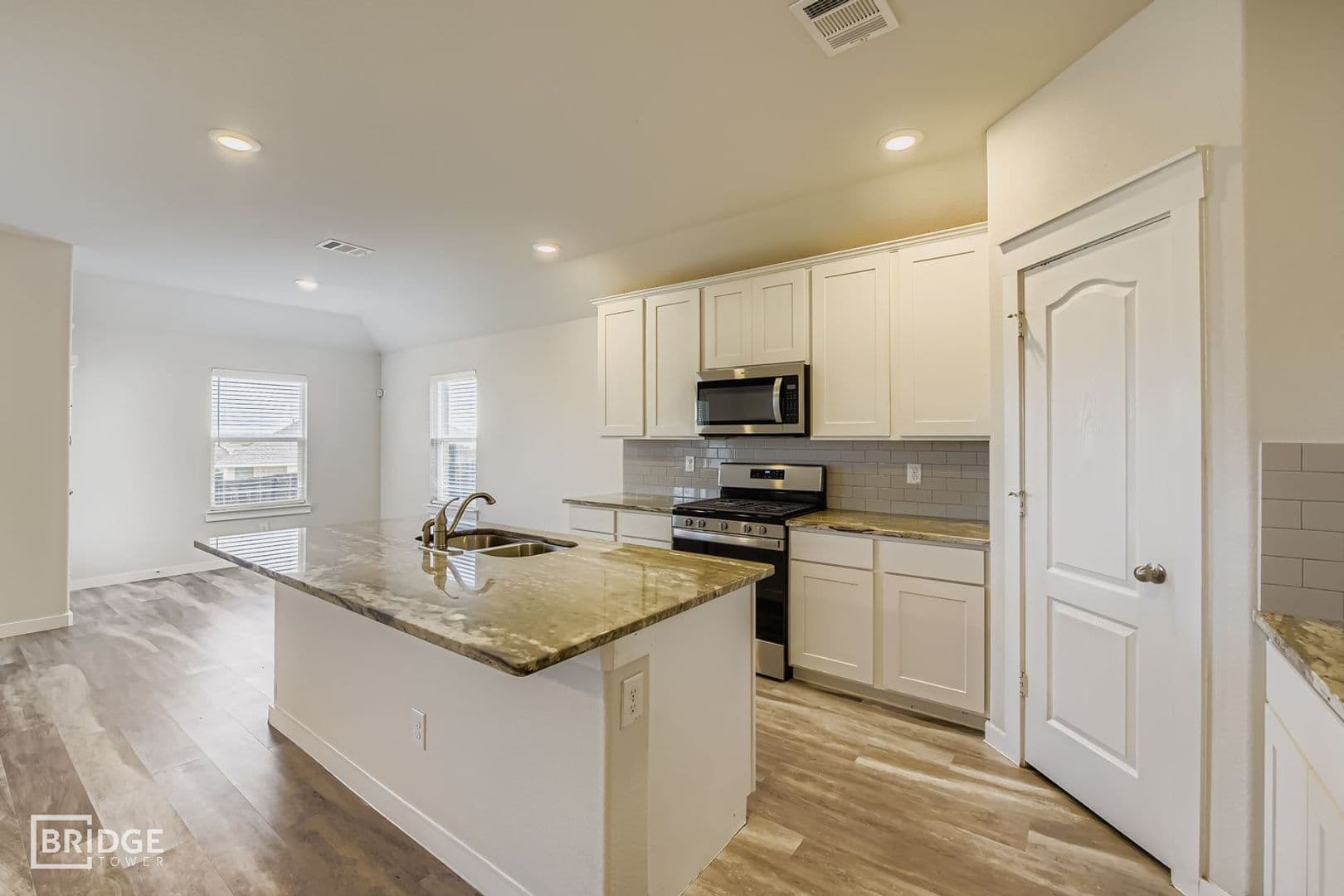 Fort Worth House: 6132 True Vine Road