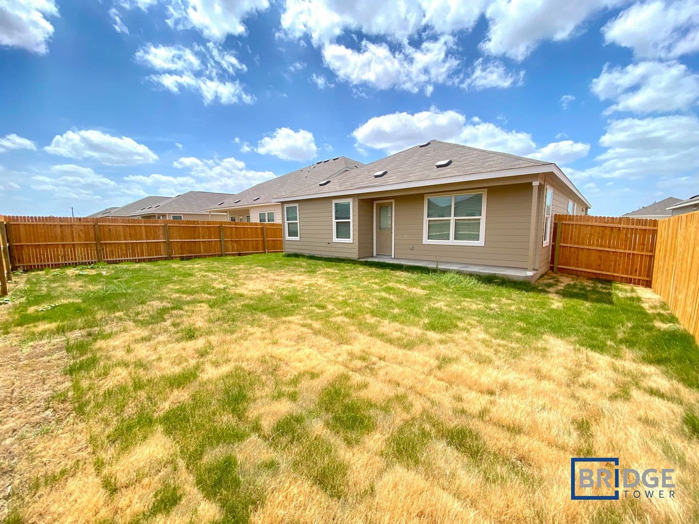 Seguin House: 2720 Coral Valley