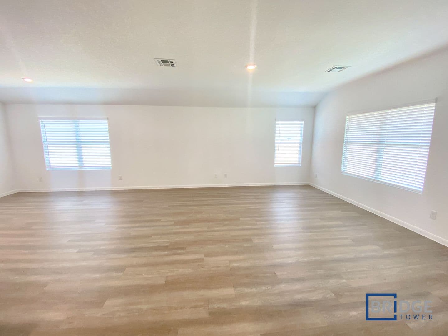 Seguin House: 2720 Coral Valley