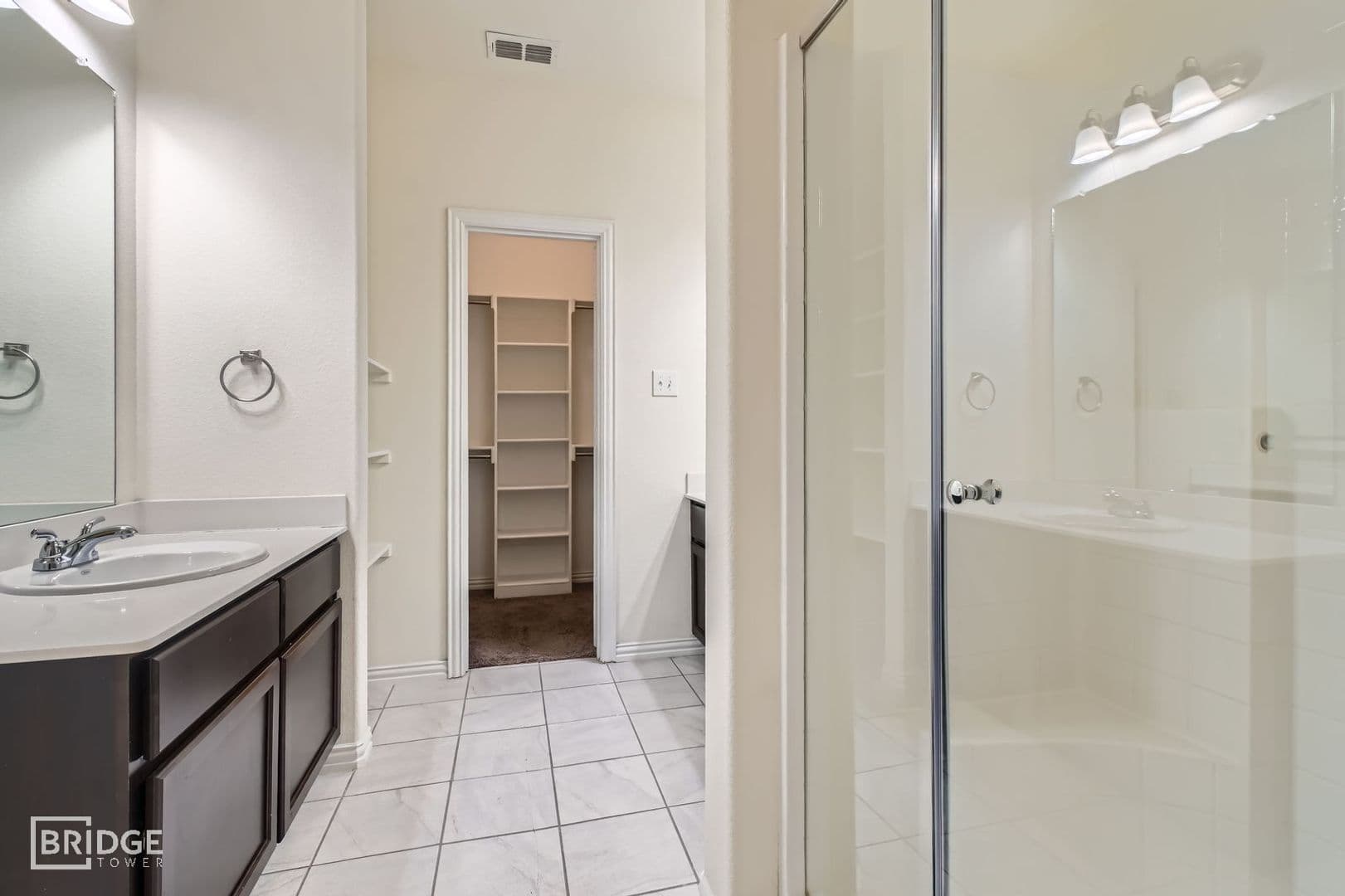 Lewisville House: 1349 Lake Crest Lane