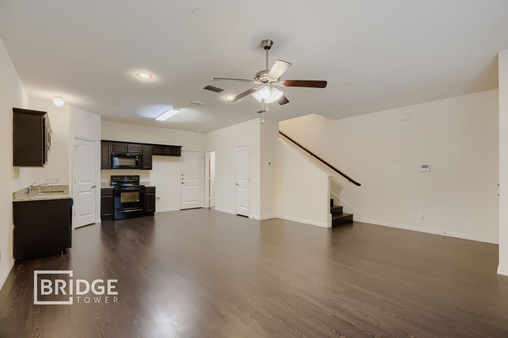 Lewisville House: 1317 Lake Crest Lane