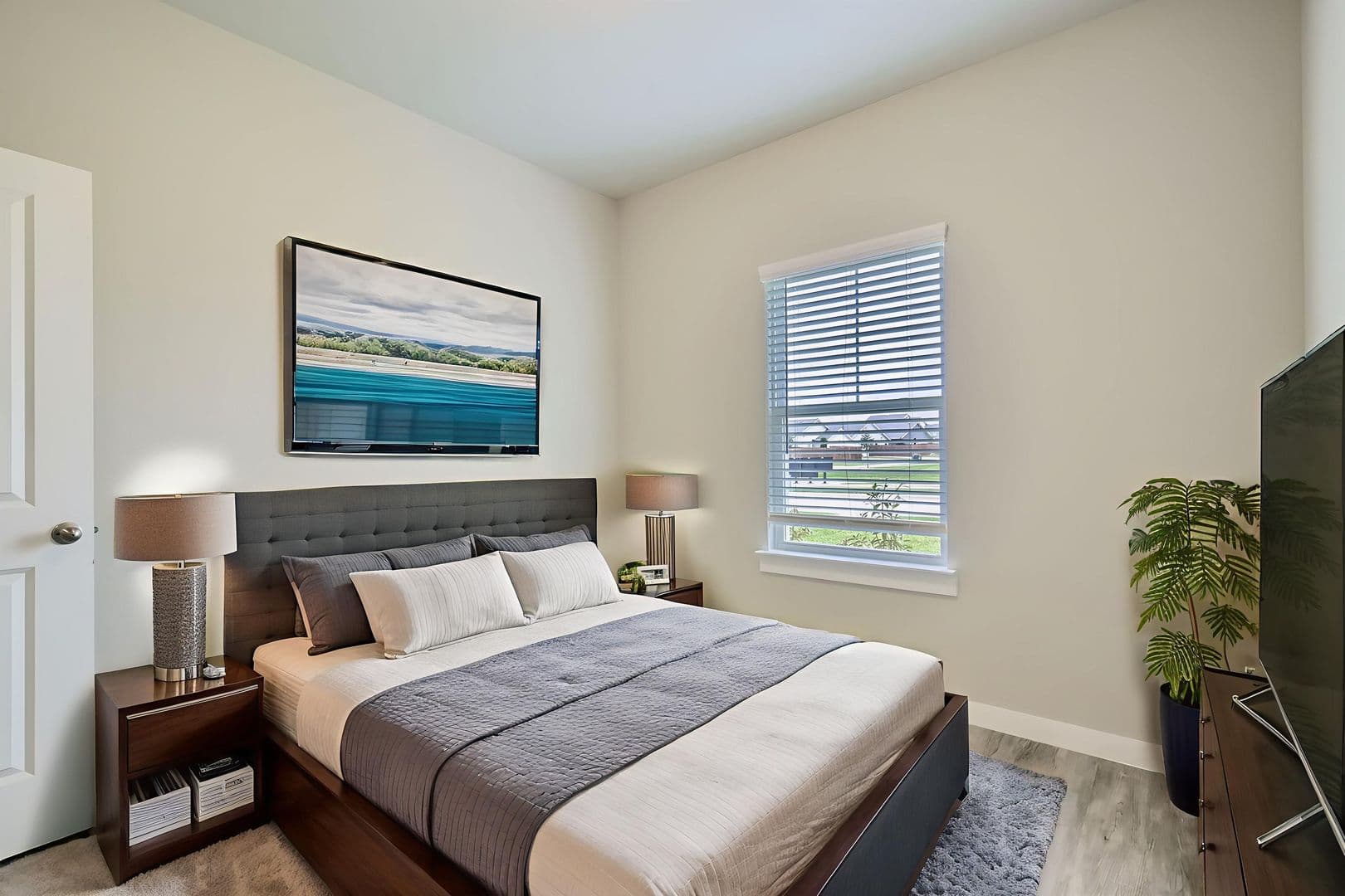 Forney House: 4708 Gold Rush Way