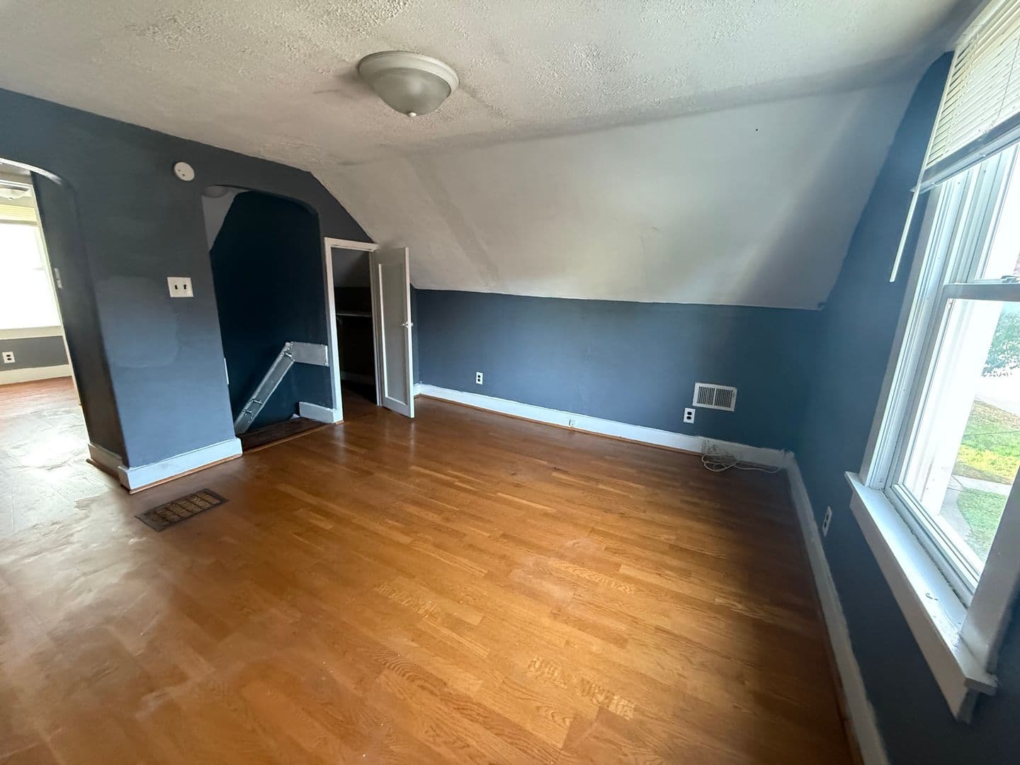 East Moline House: 2310 3rd St