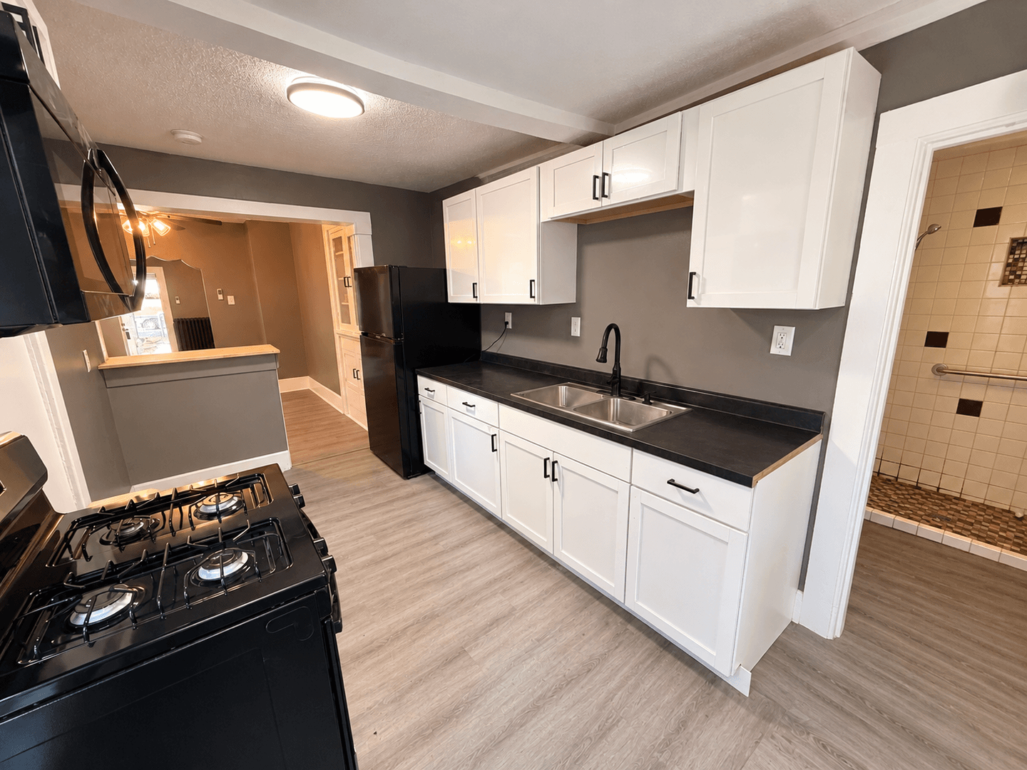 Des Moines House: 1431 9th St