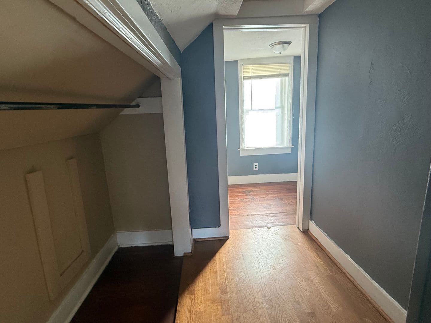 East Moline House: 2310 3rd St