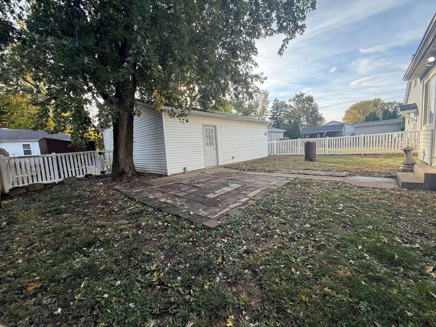 East Moline House: 2310 3rd St