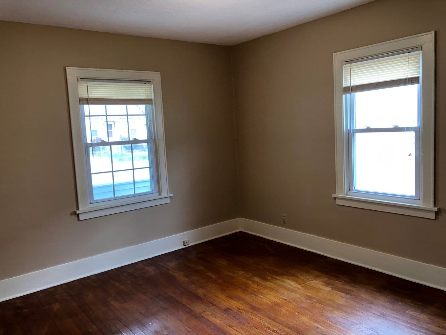 Rock Island House: 1845 39th St