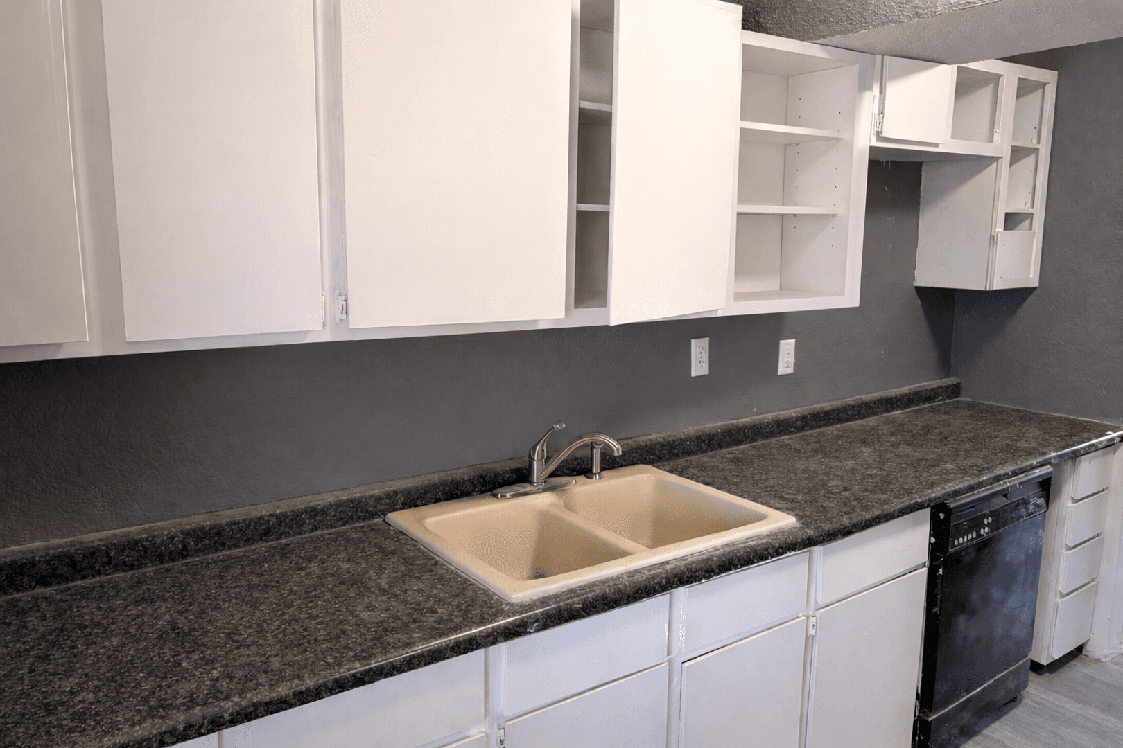 Hanover Apartment: 35 Osage Ave.
