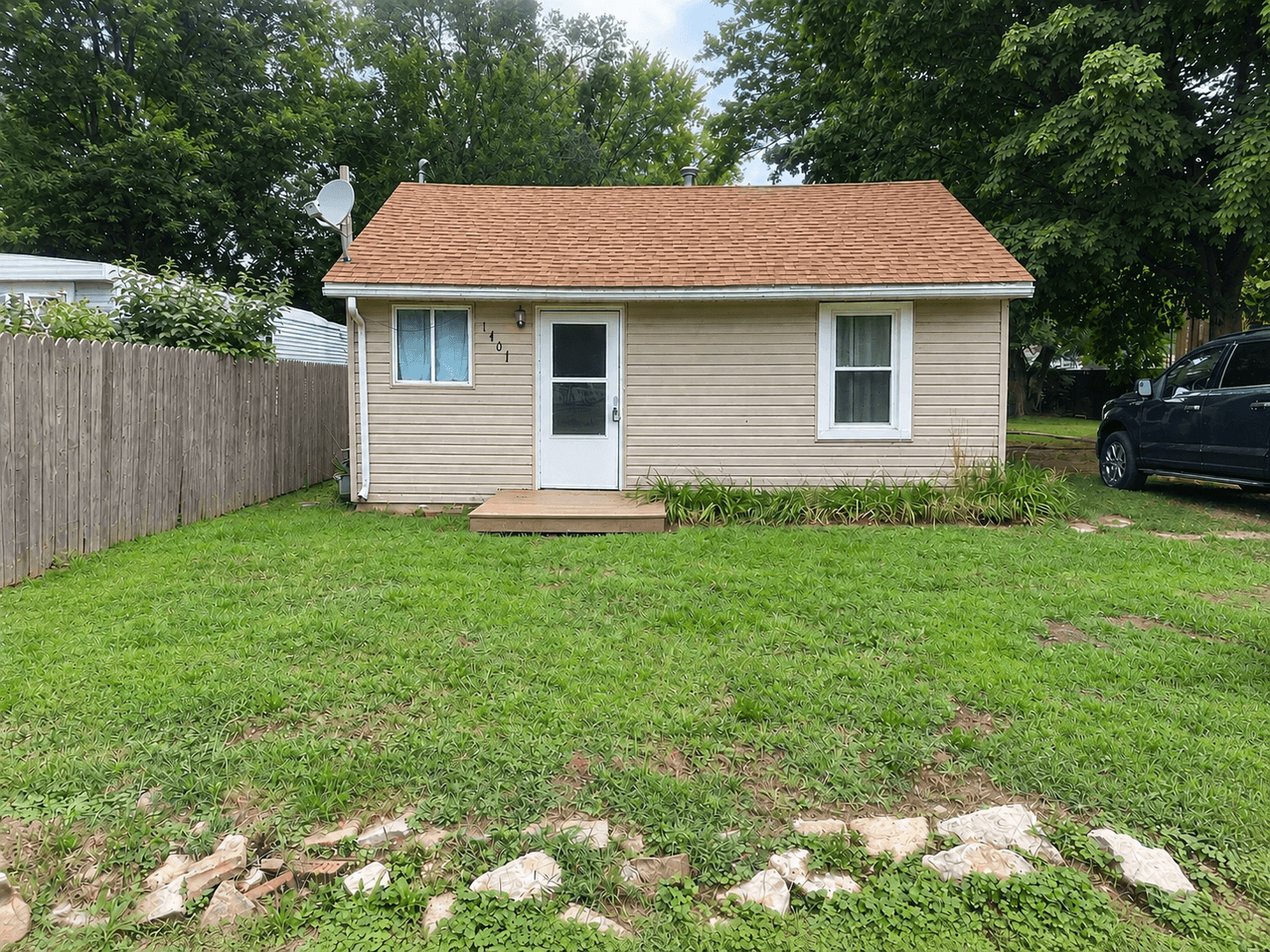 Rock Falls House: 1701 English St.,