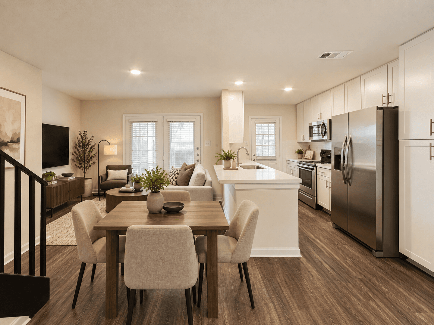 Houston Townhome: 601 Cypress Station