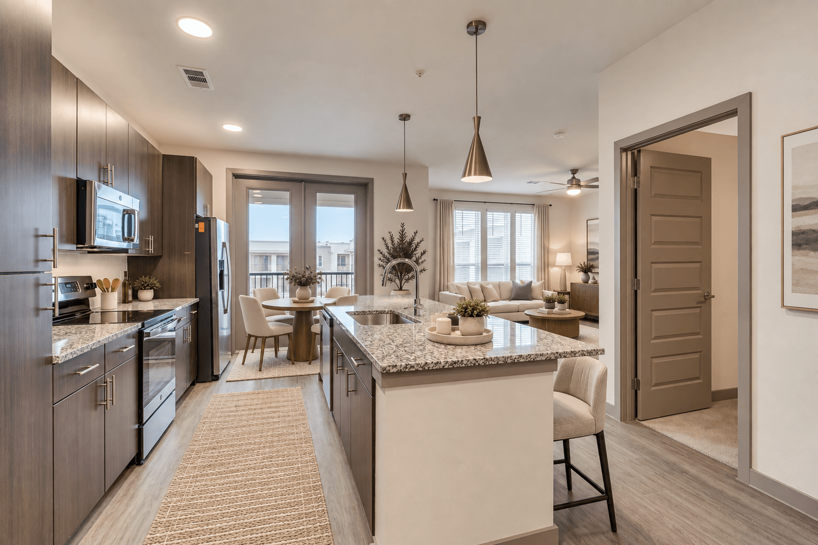 Georgetown Apartment: 120 Boselli Wy