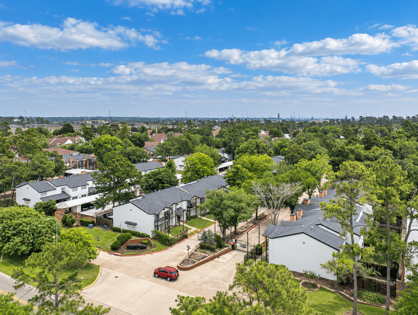 Houston Townhome: 601 Cypress Station