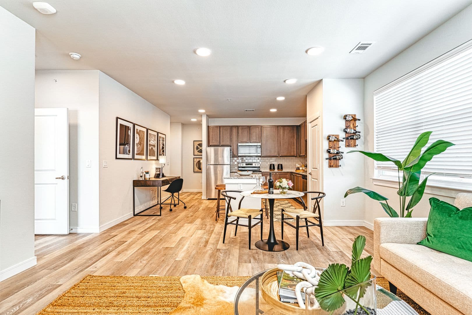 Georgetown Apartment: 3001 NE Inner Loop