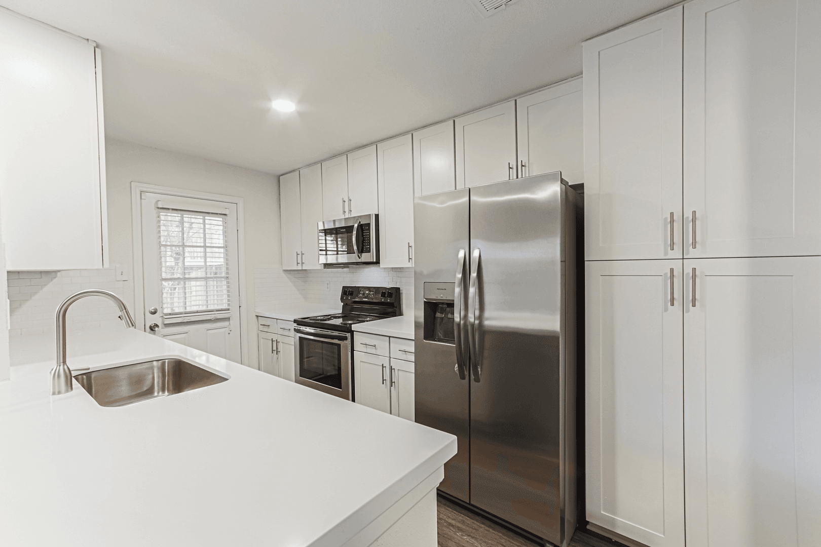 Houston Townhome: 601 Cypress Station