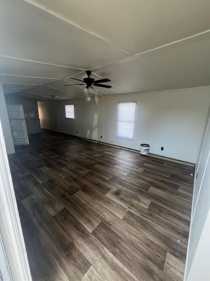 Marion Apartment: 64 Maple Lake Cove
