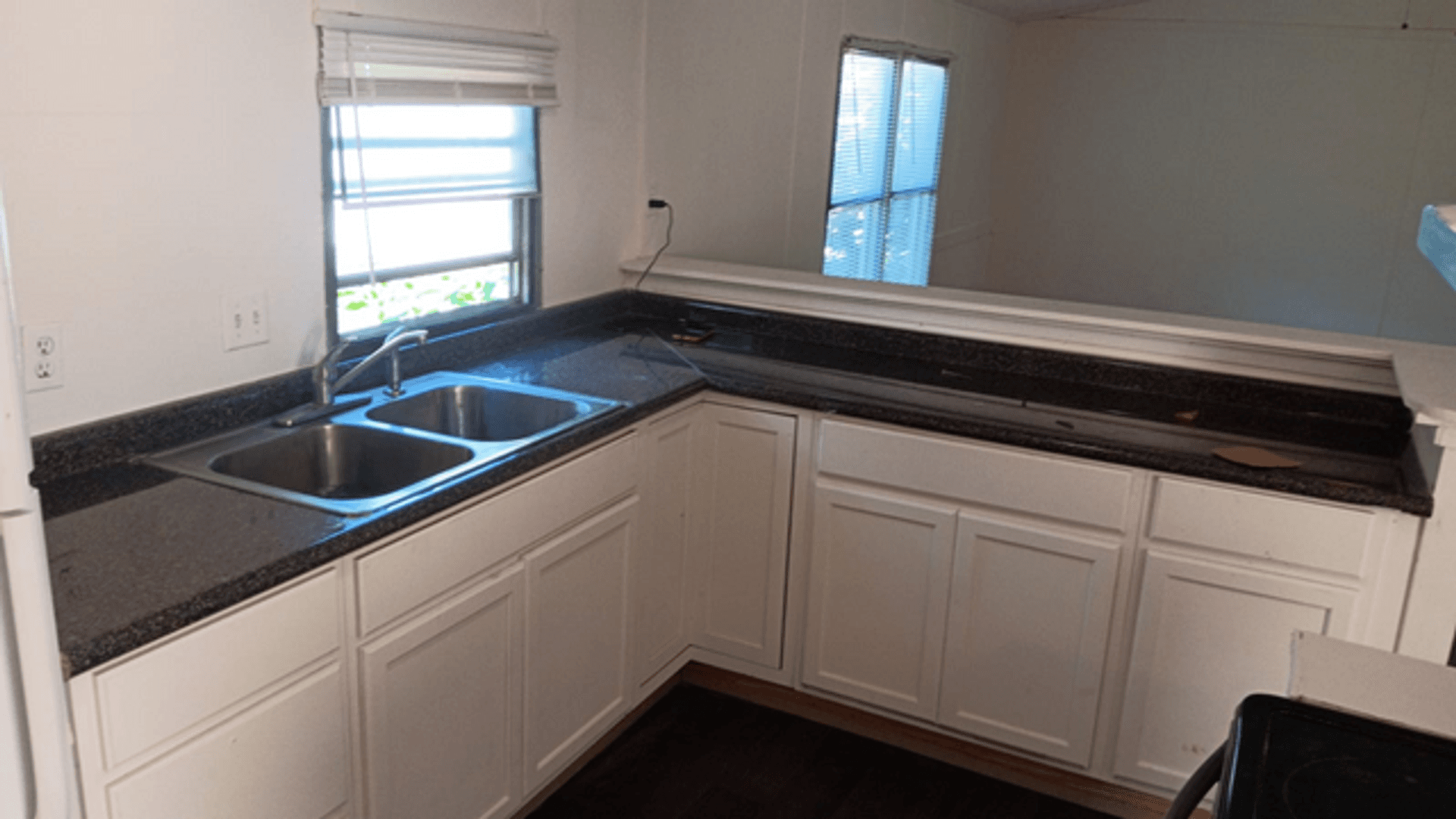 Marion Apartment: 64 Maple Lake Cove