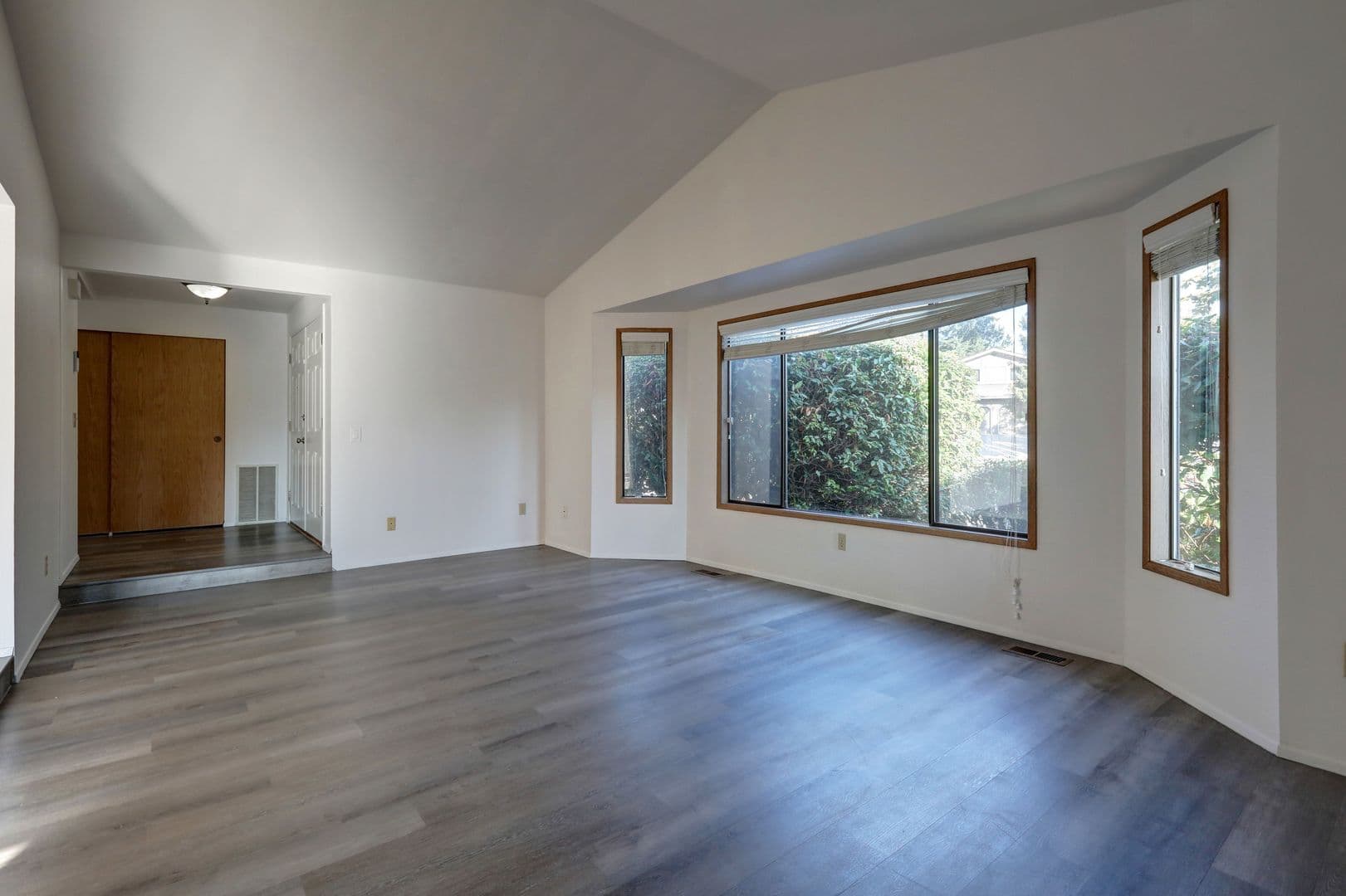 Federal Way House: 2739 SW 347th Place