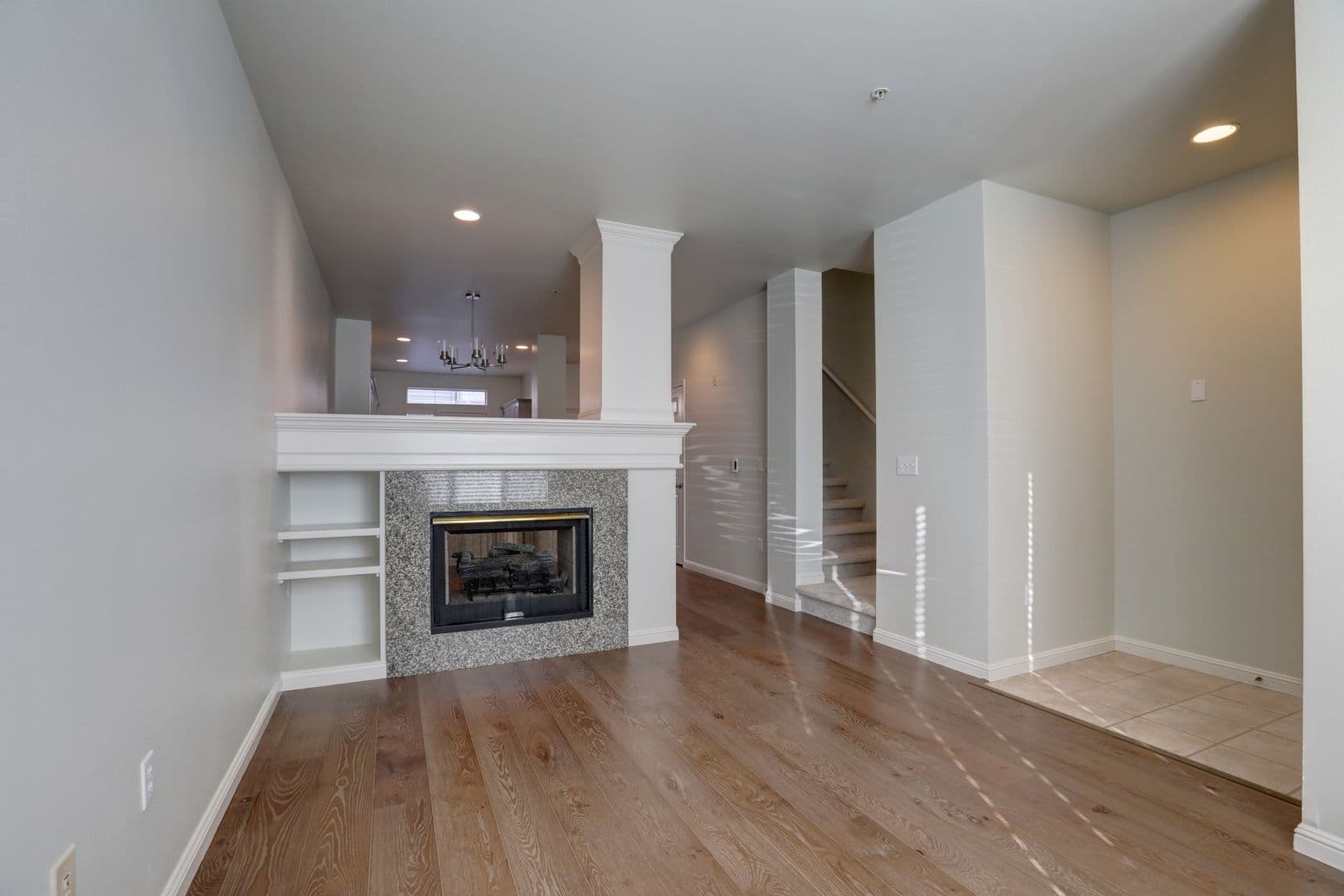 Kirkland House: 9223 122nd CT NE #E137