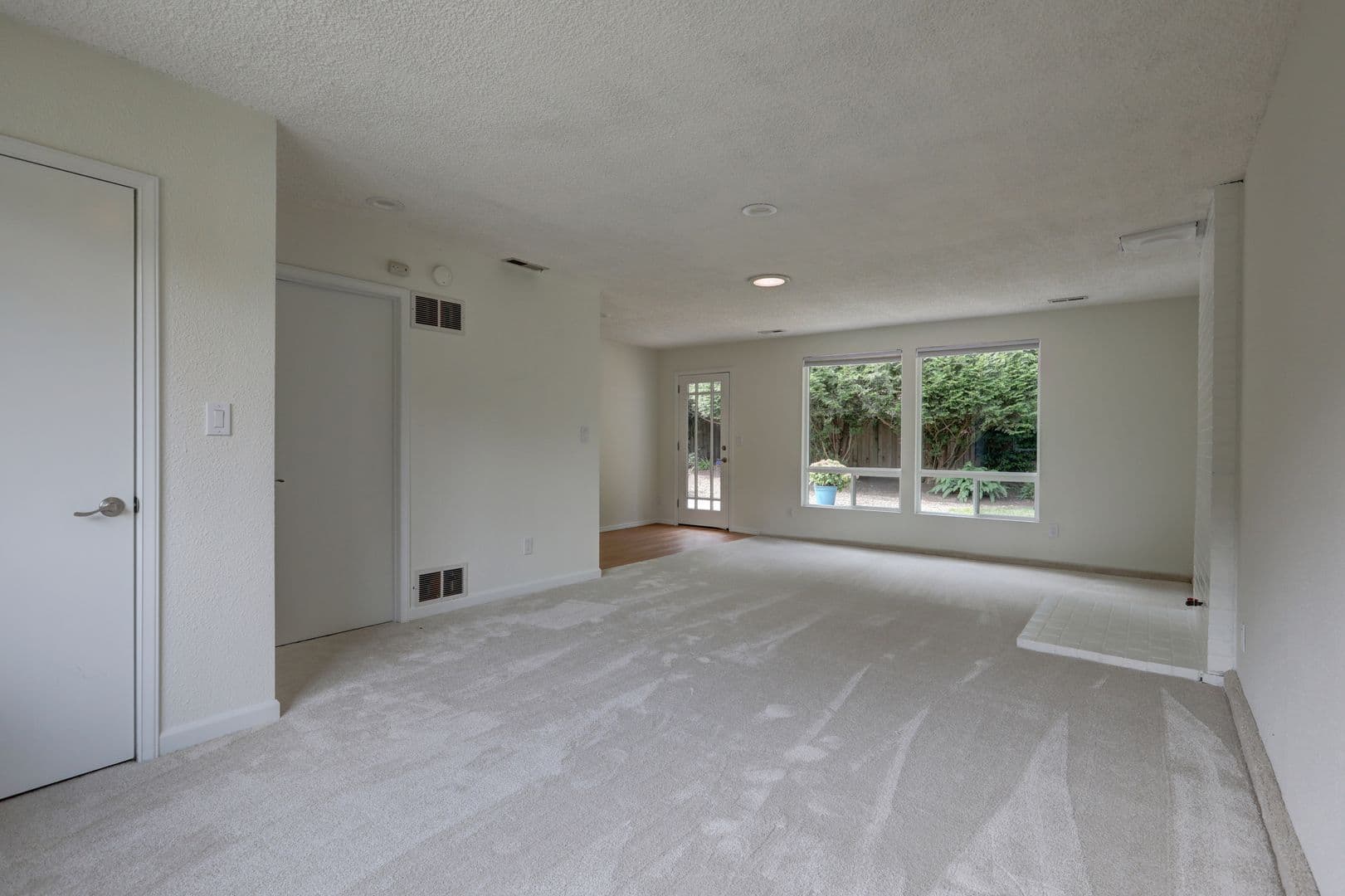 Sammamish House: 2327 248th Ave SE